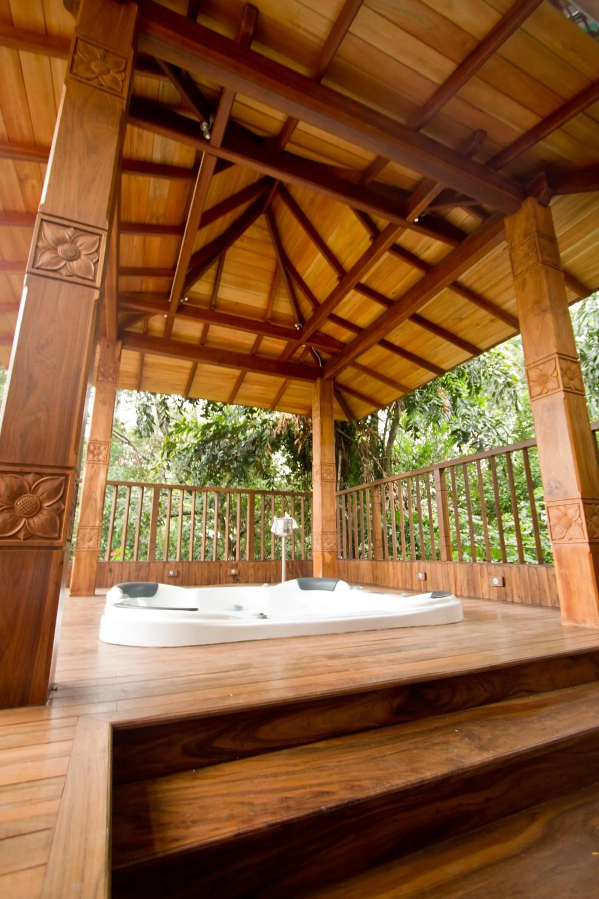 Day in Randholee Resort & Spa