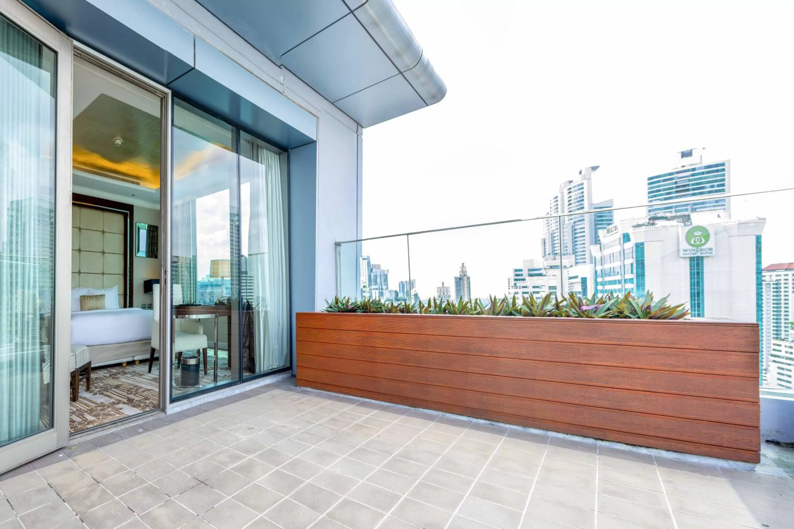 Balcony/Terrace in Radisson Blu Plaza Bangkok