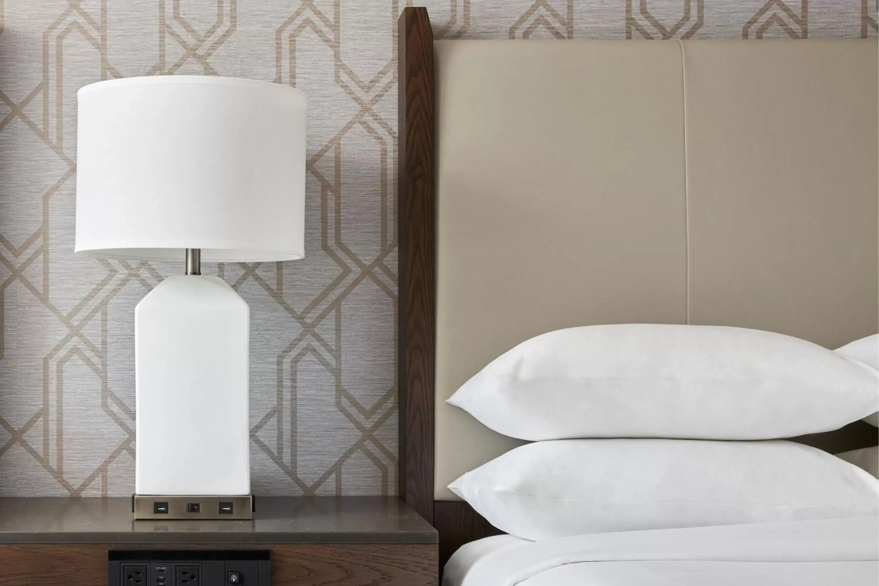 King Room - Concierge Level in Philadelphia Marriott Downtown King Room - Concierge Level in Philadelphia Marriott Downtown