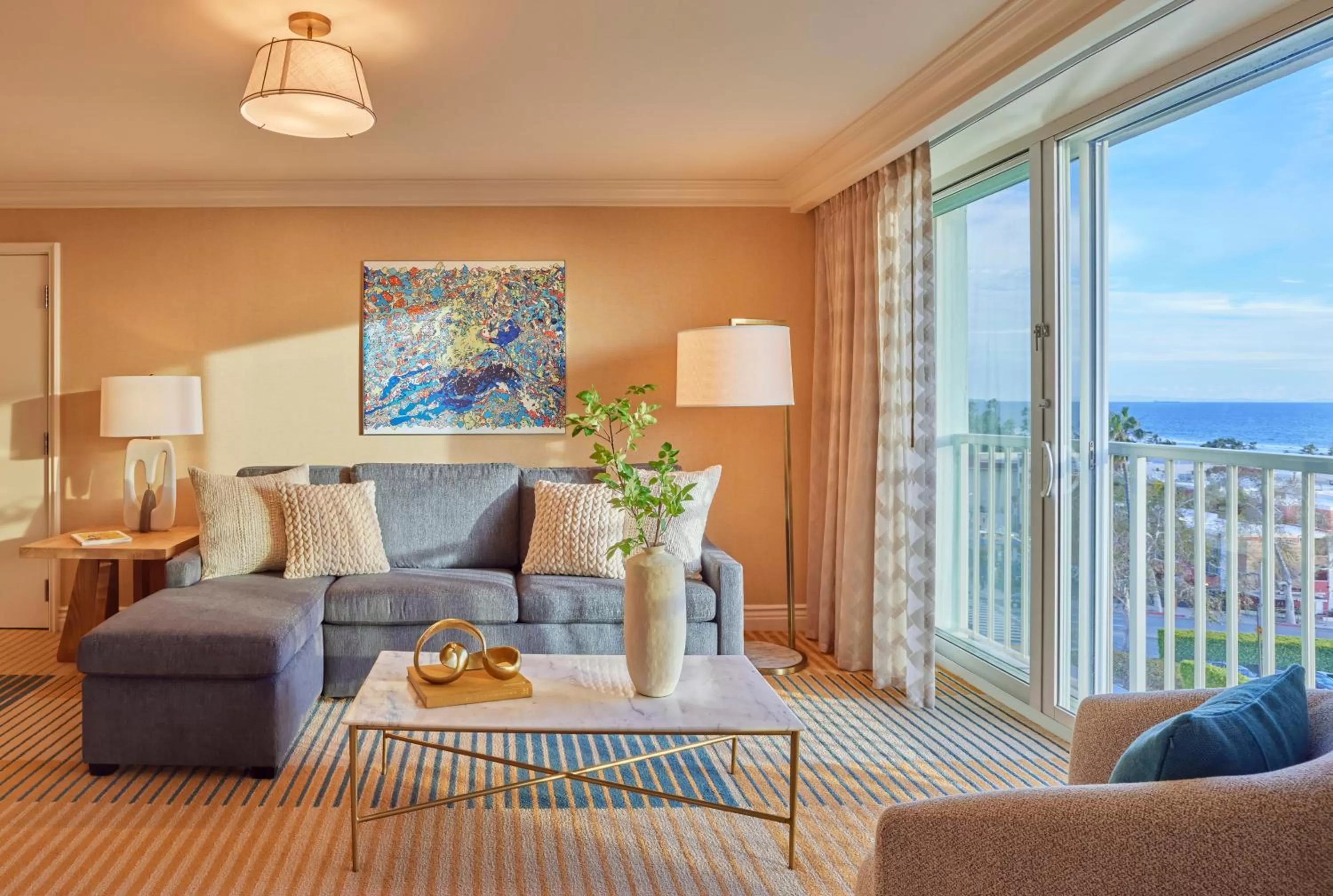 Living room in Viceroy Santa Monica