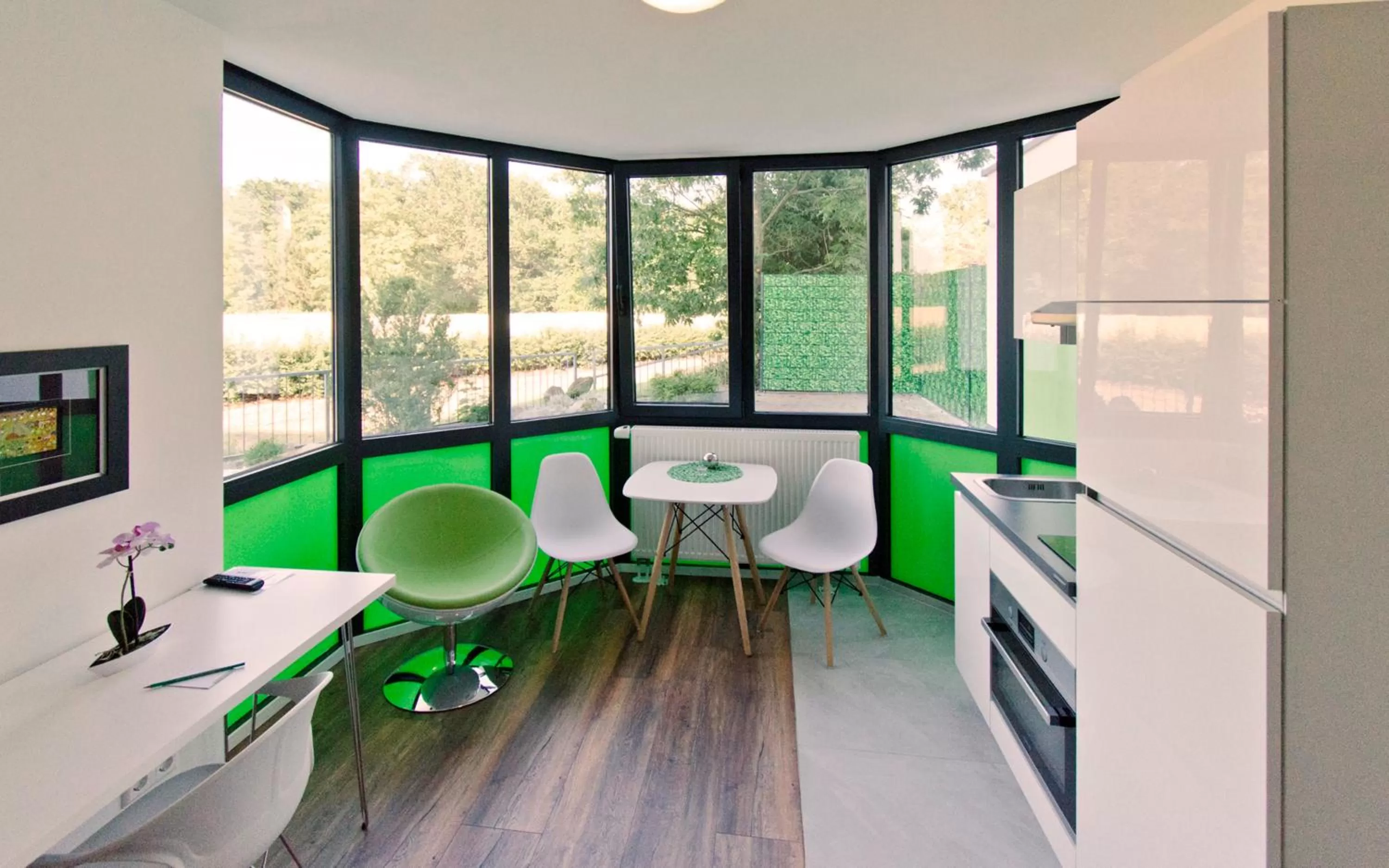 Dining area in Eco Smart Apartments Nürnberg Süd