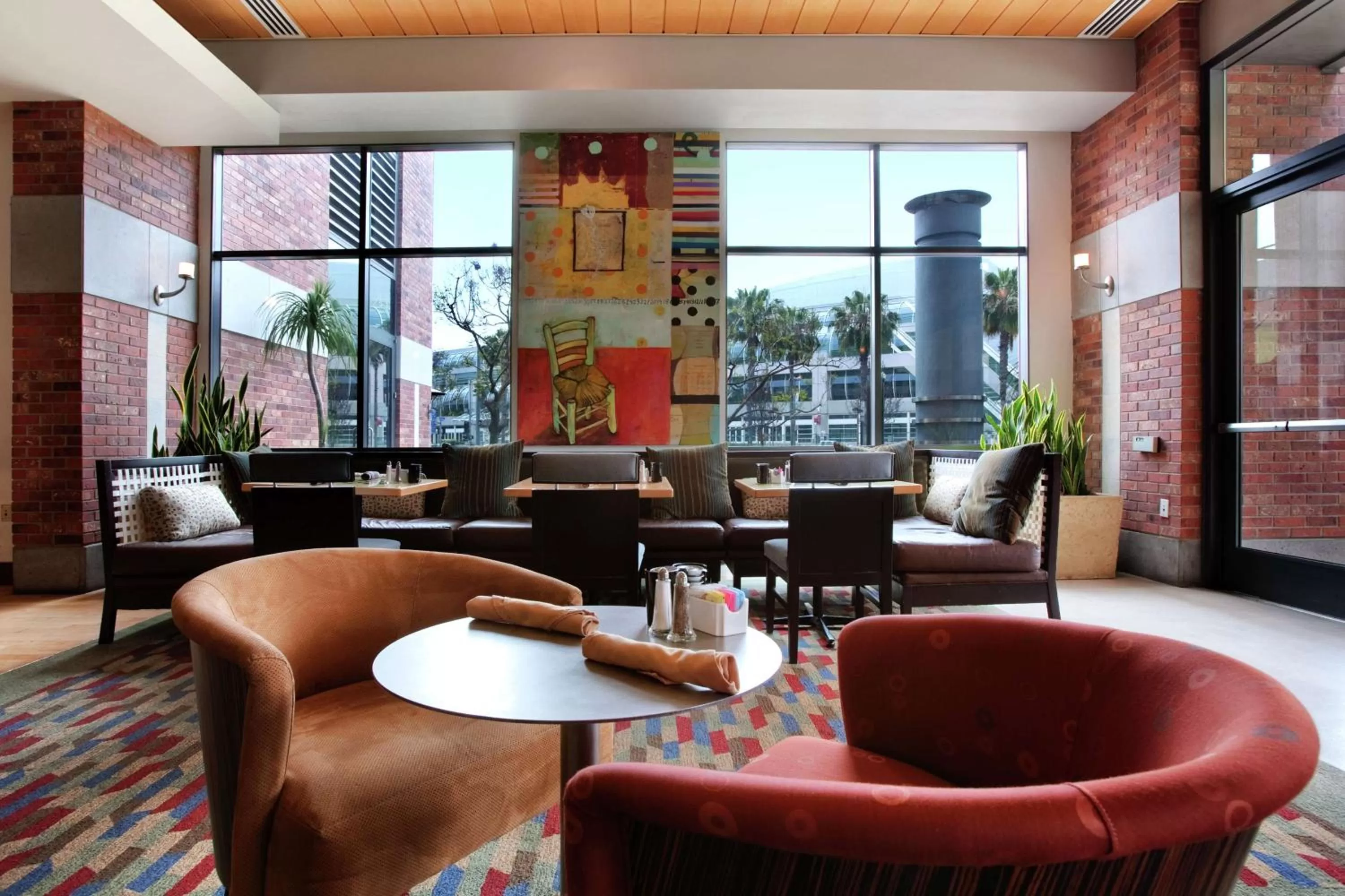 Restaurant/places to eat in Hilton San Diego Gaslamp Quarter