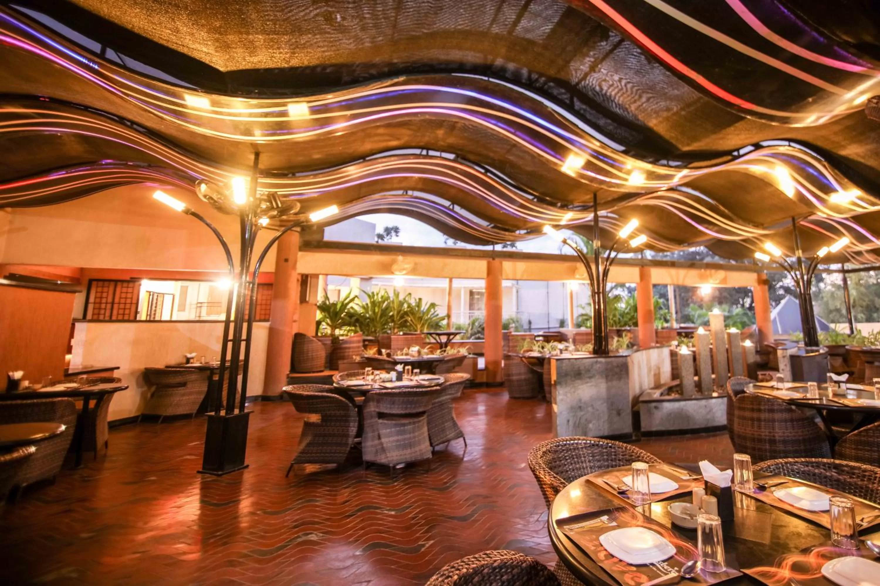 Restaurant/places to eat in Malligi,Hampi