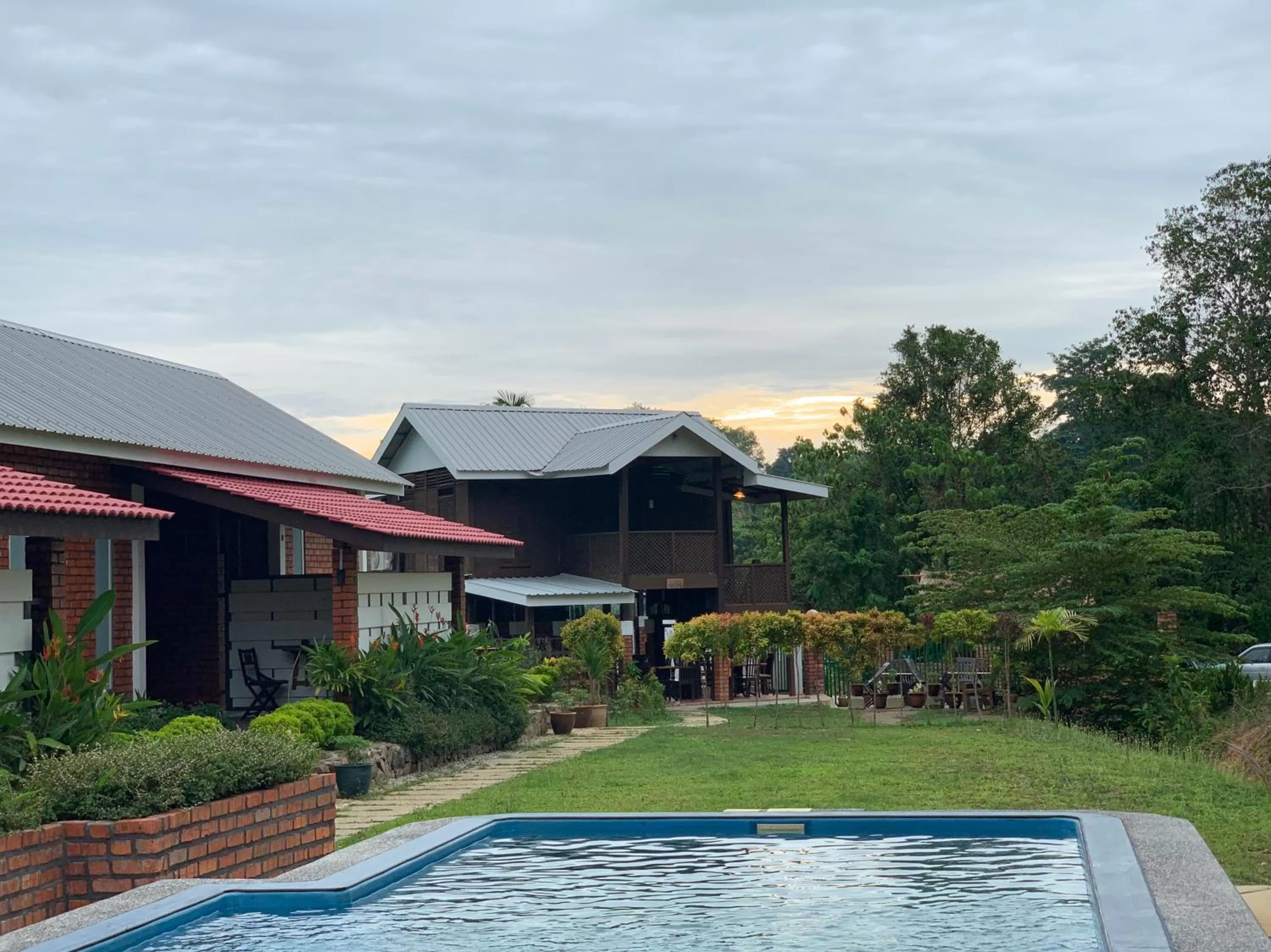 Hujung Kampung Resort