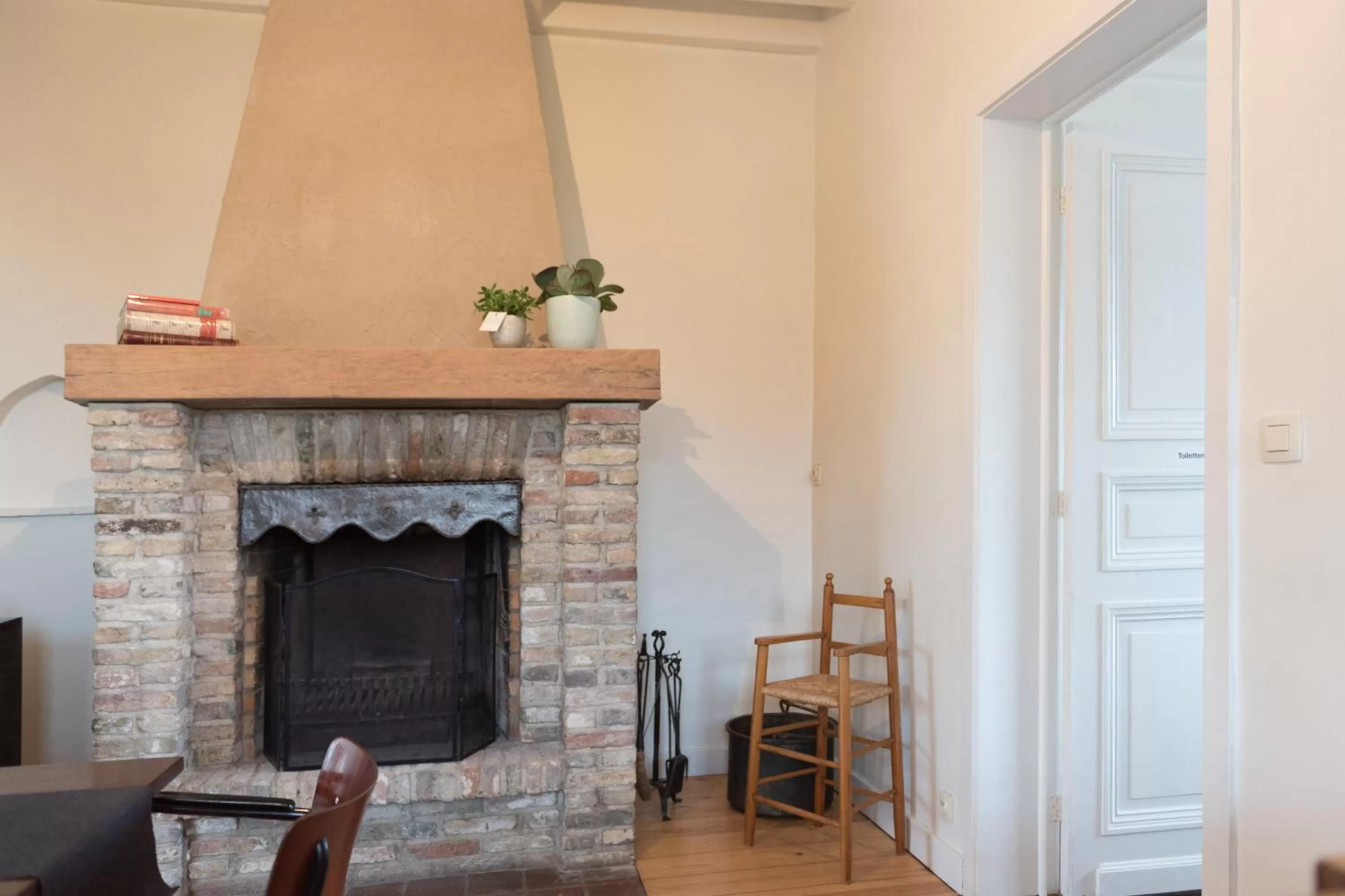 Communal lounge/ TV room in Enroute367