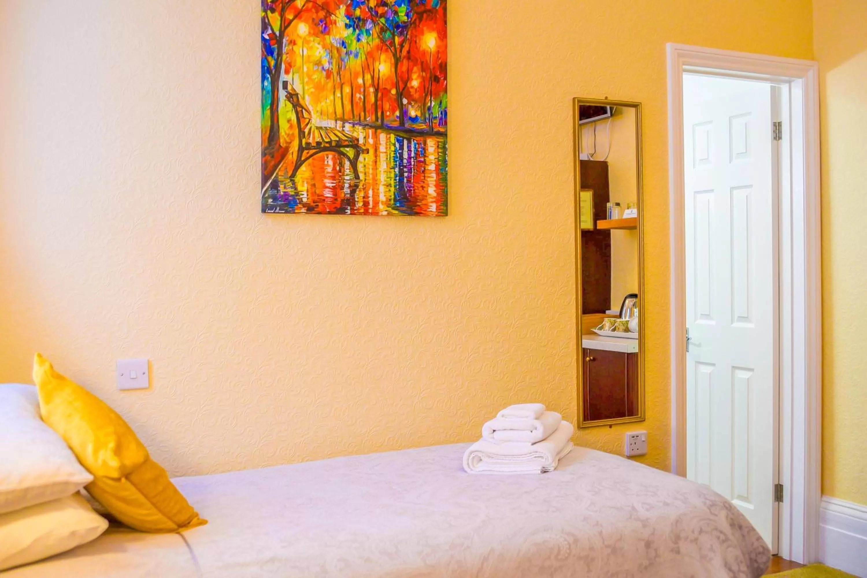 Bed in Grange Bank House