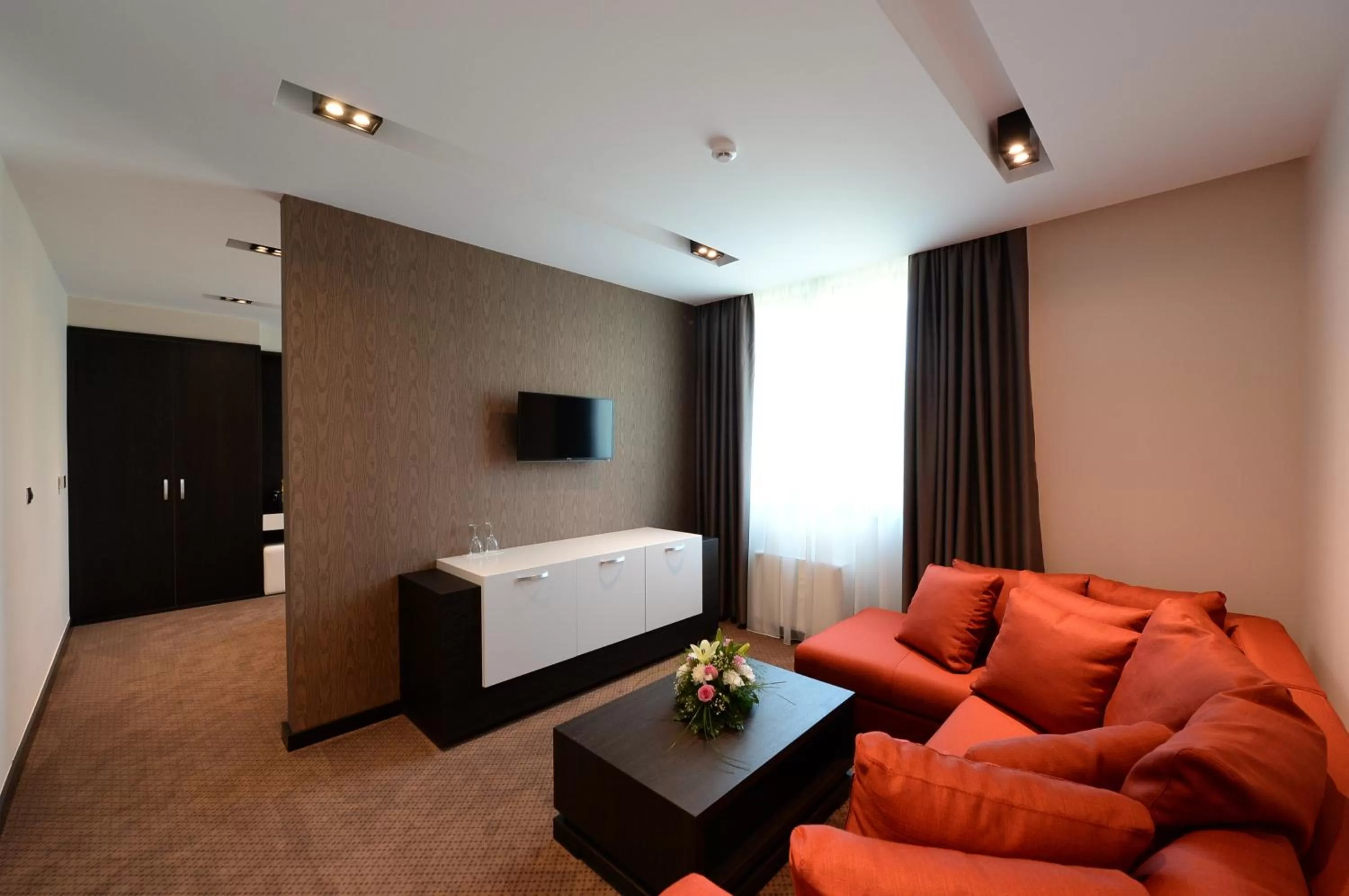 Living room, Bed in Hotel Hedonic