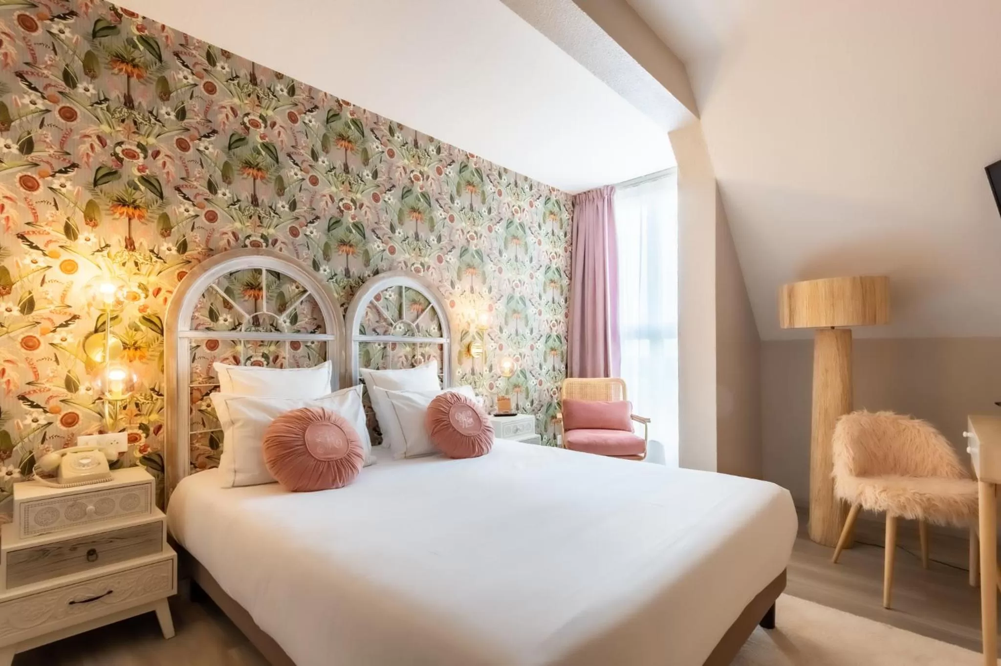 Photo of the whole room in La Maison Hôtel Mulhouse Centre