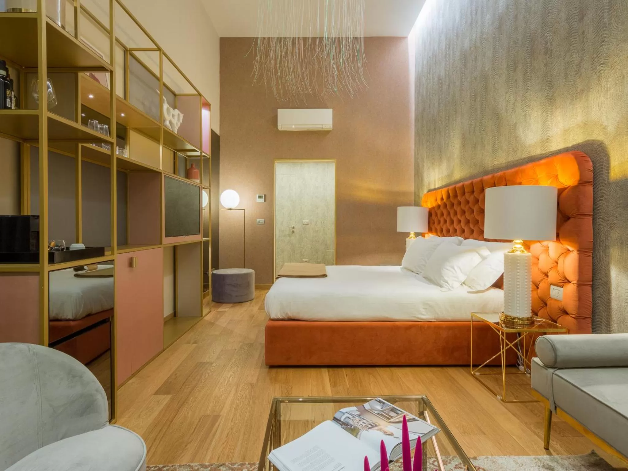 Bed in Renascentia in Florence - Adults Only