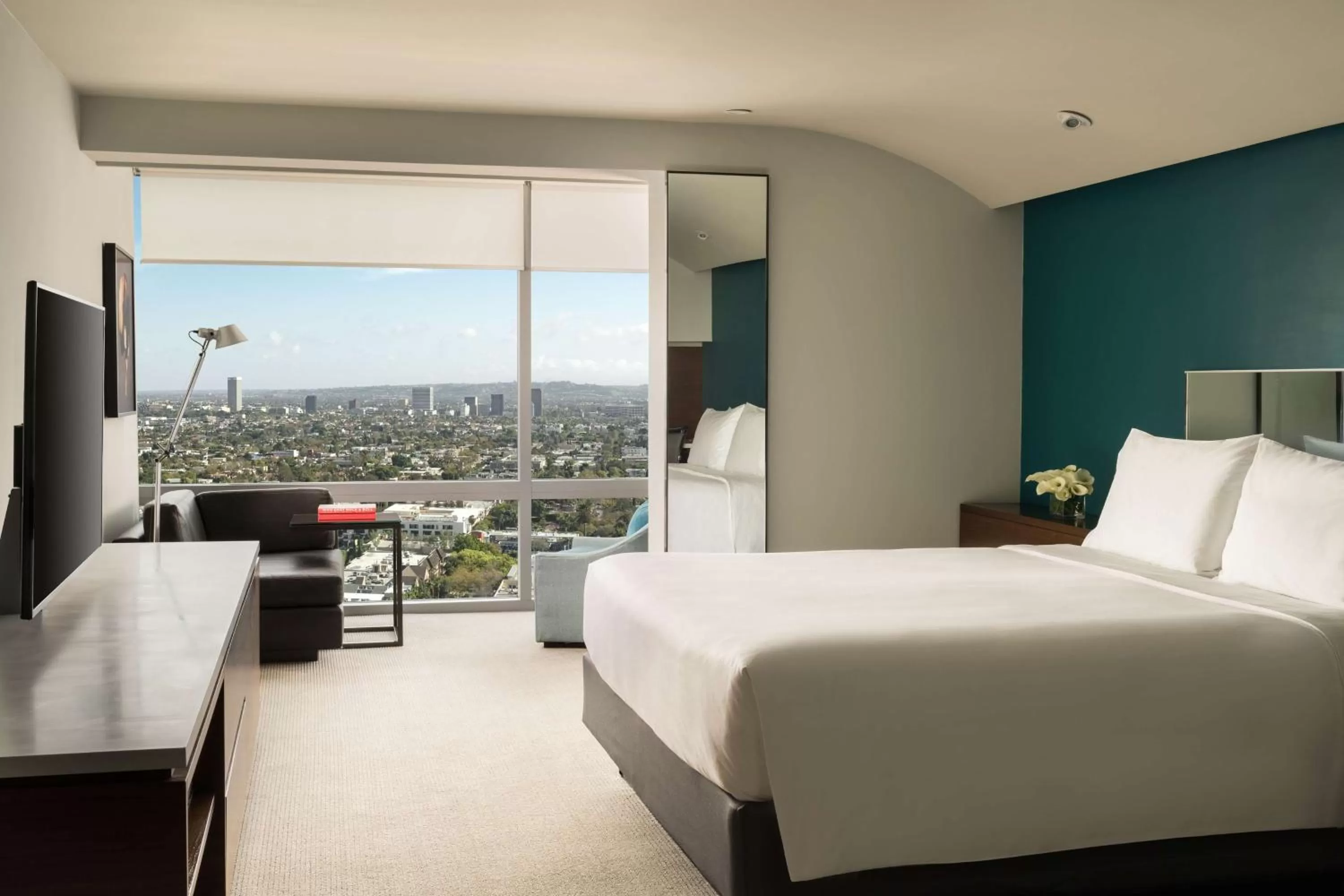 Photo of the whole room, Bed in Andaz West Hollywood, By Hyatt