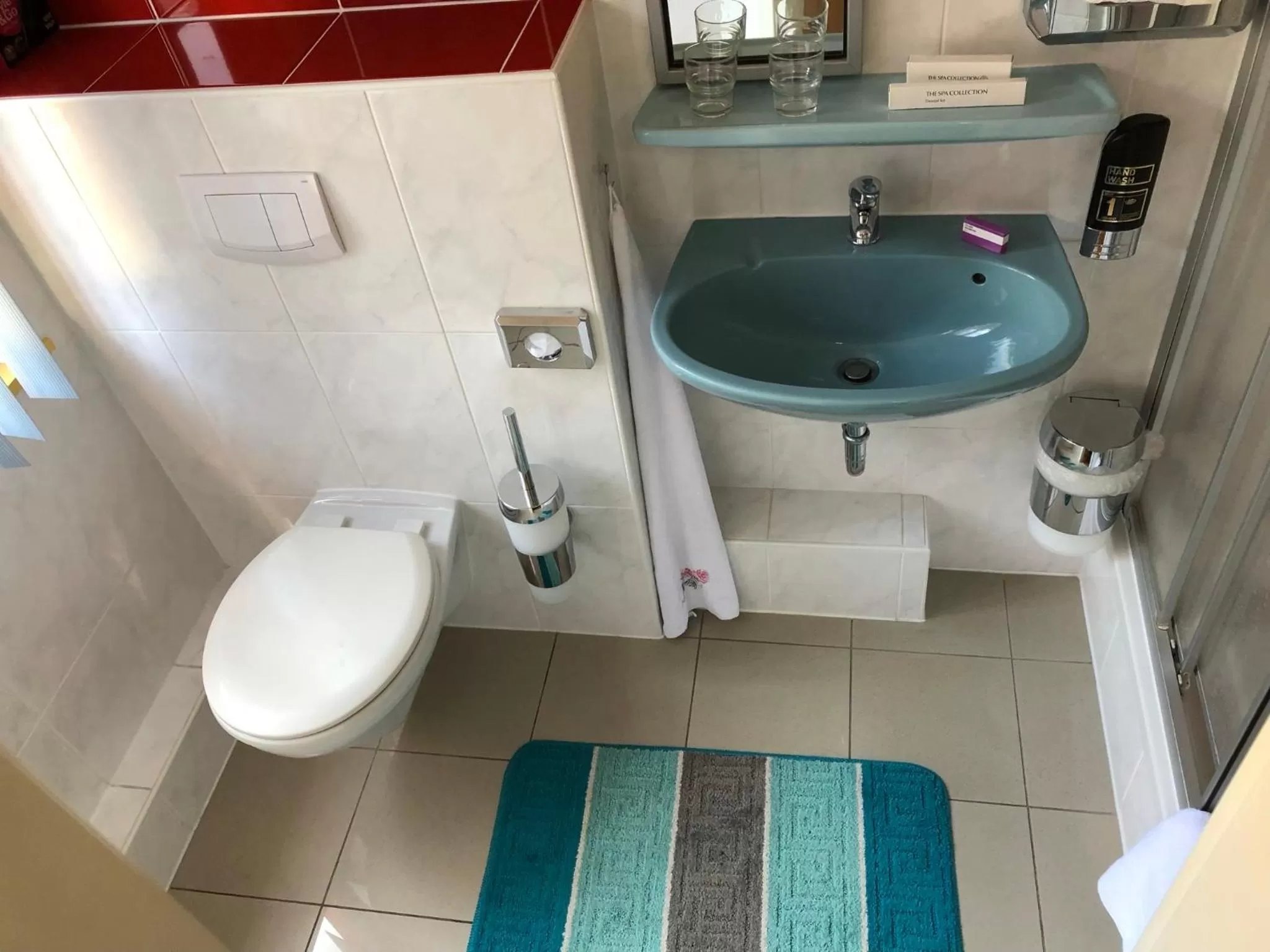 Bathroom in Astoria Hotel Heimbach