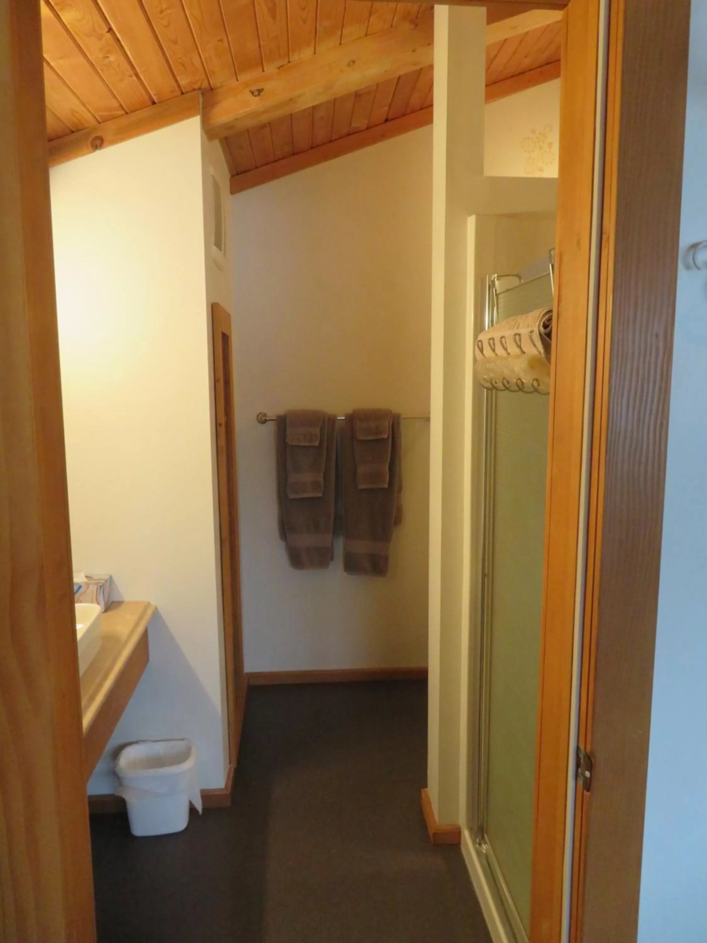 Alpenglow Bed and Breakfast