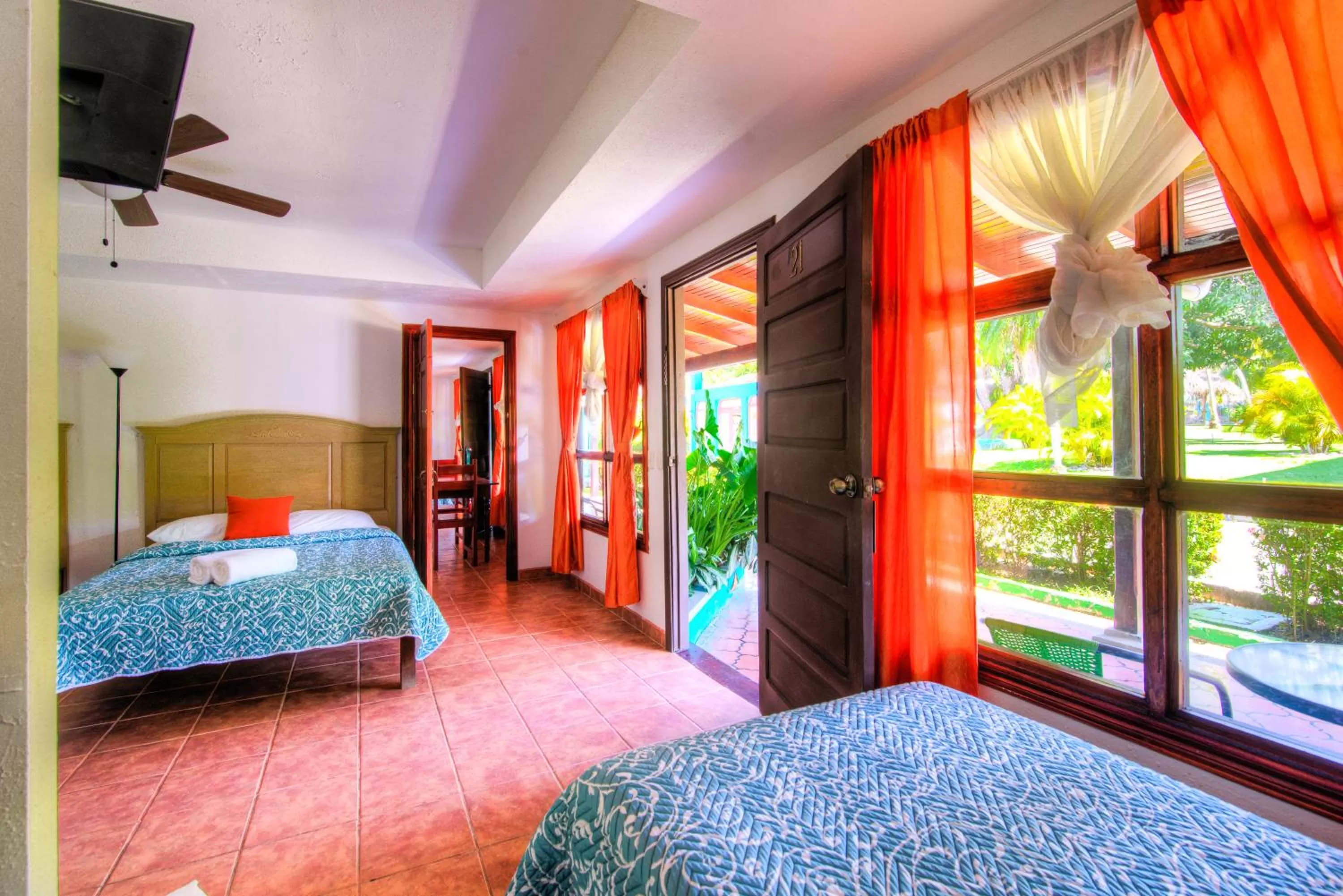 Bed in Beach Break Resort