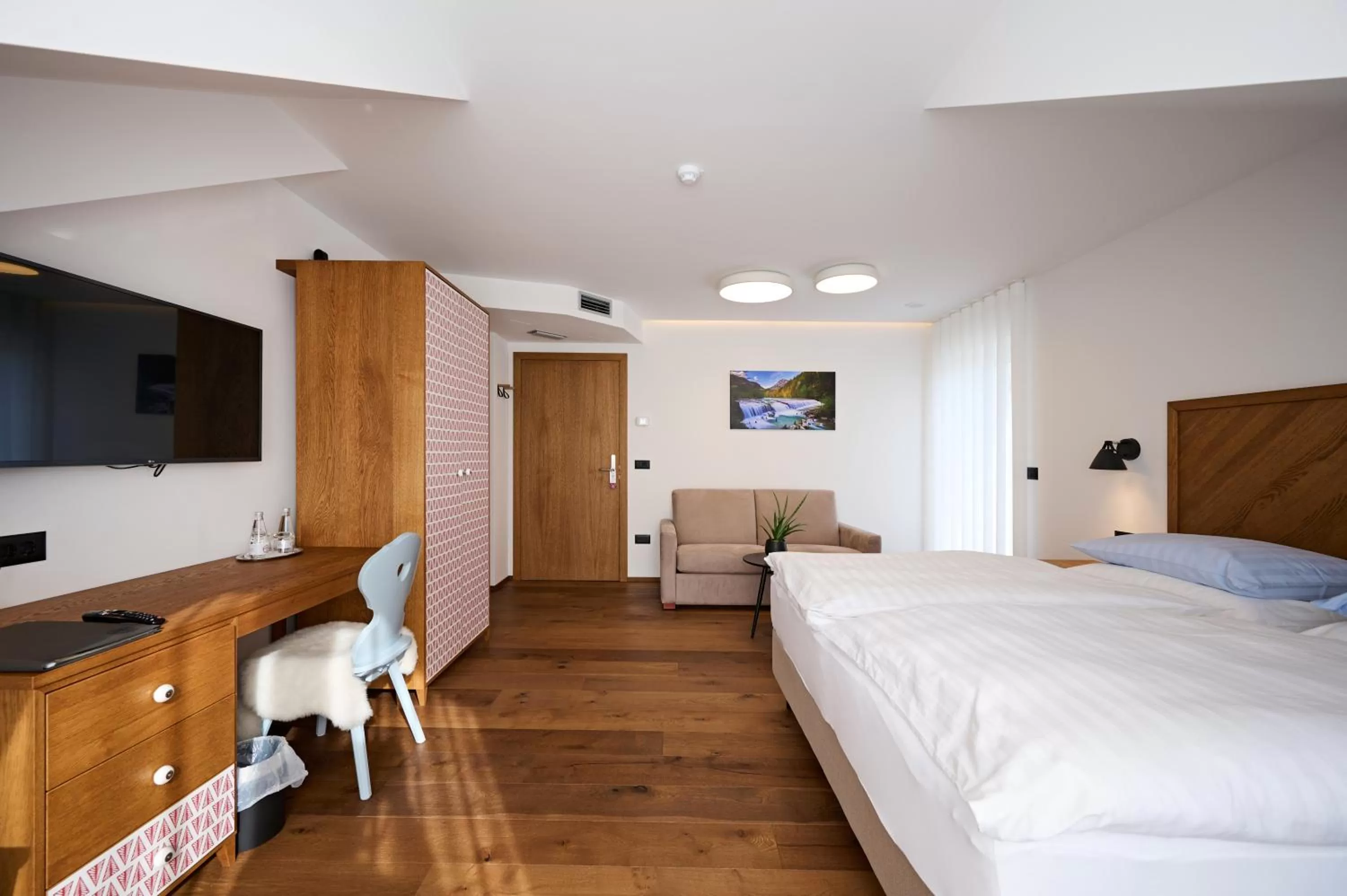 Photo of the whole room in Hiša Ančka