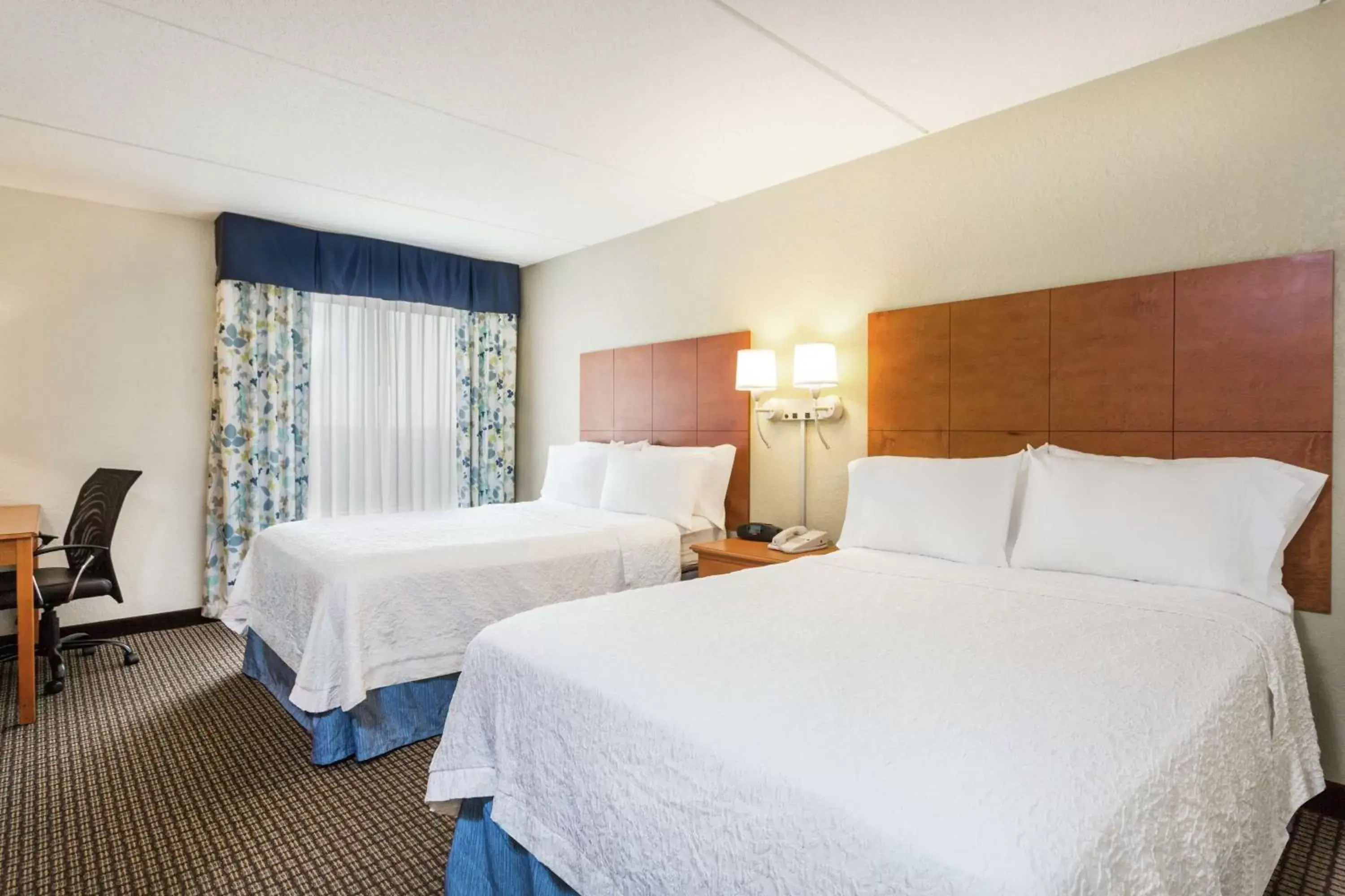 Double Room with Two Double Beds and Water View in Hampton Inn Morehead City Double Room with Two Double Beds and Water View in Hampton Inn Morehead City