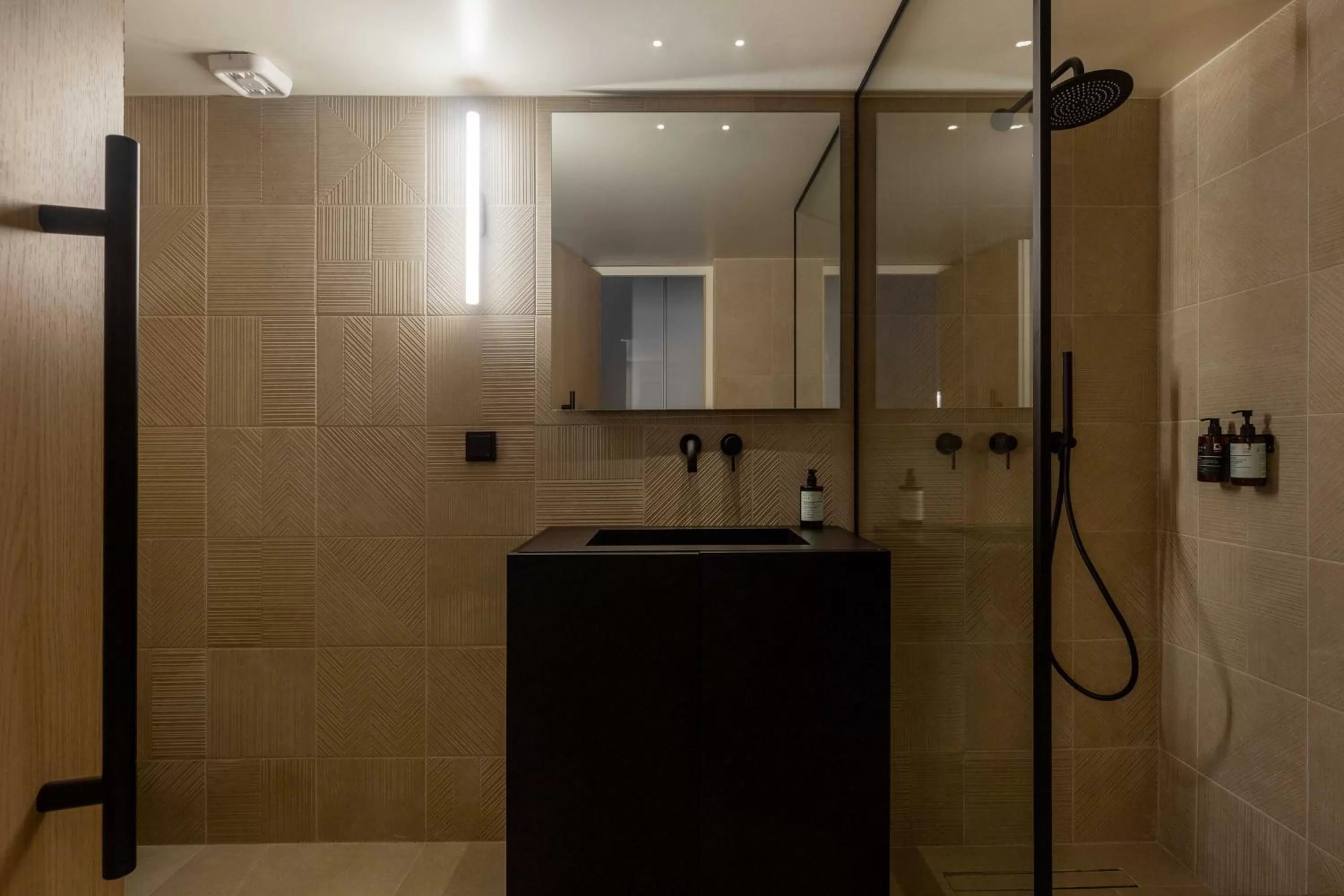 Bathroom in The Newel Psychiko