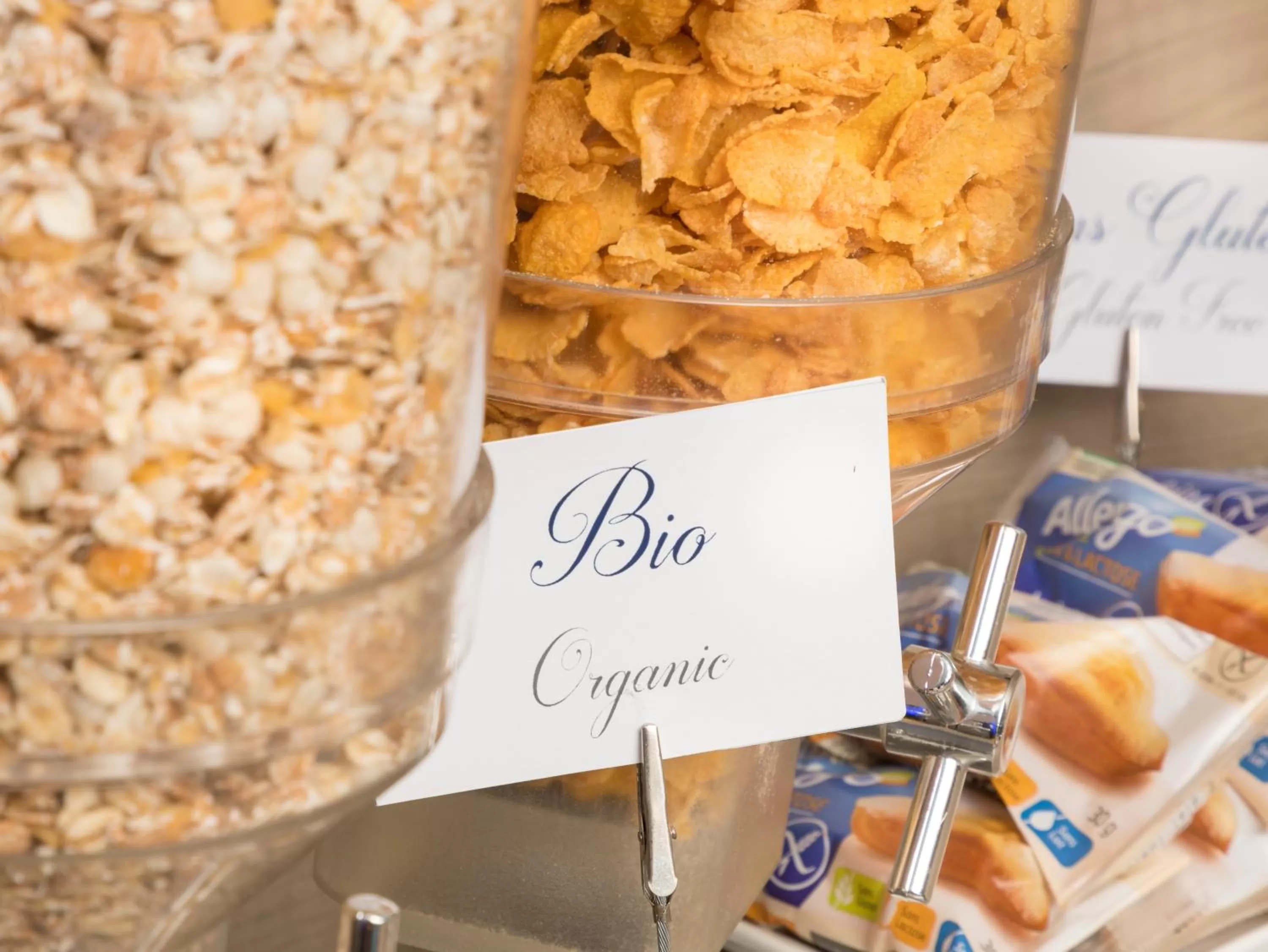 Food close-up in Libertel Canal Saint Martin