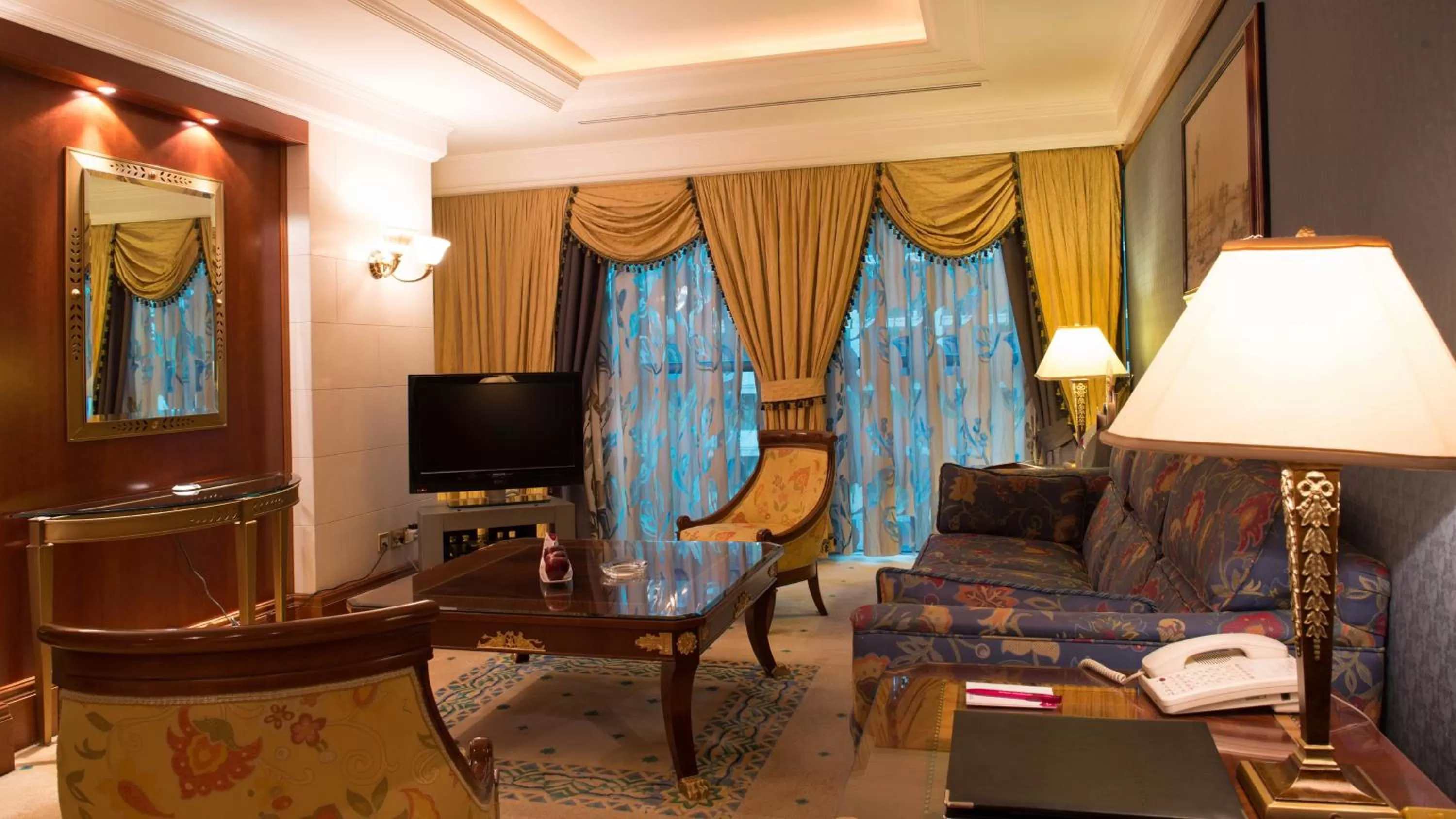 Photo of the whole room in Holiday Inn Kuwait Al Thuraya City by IHG