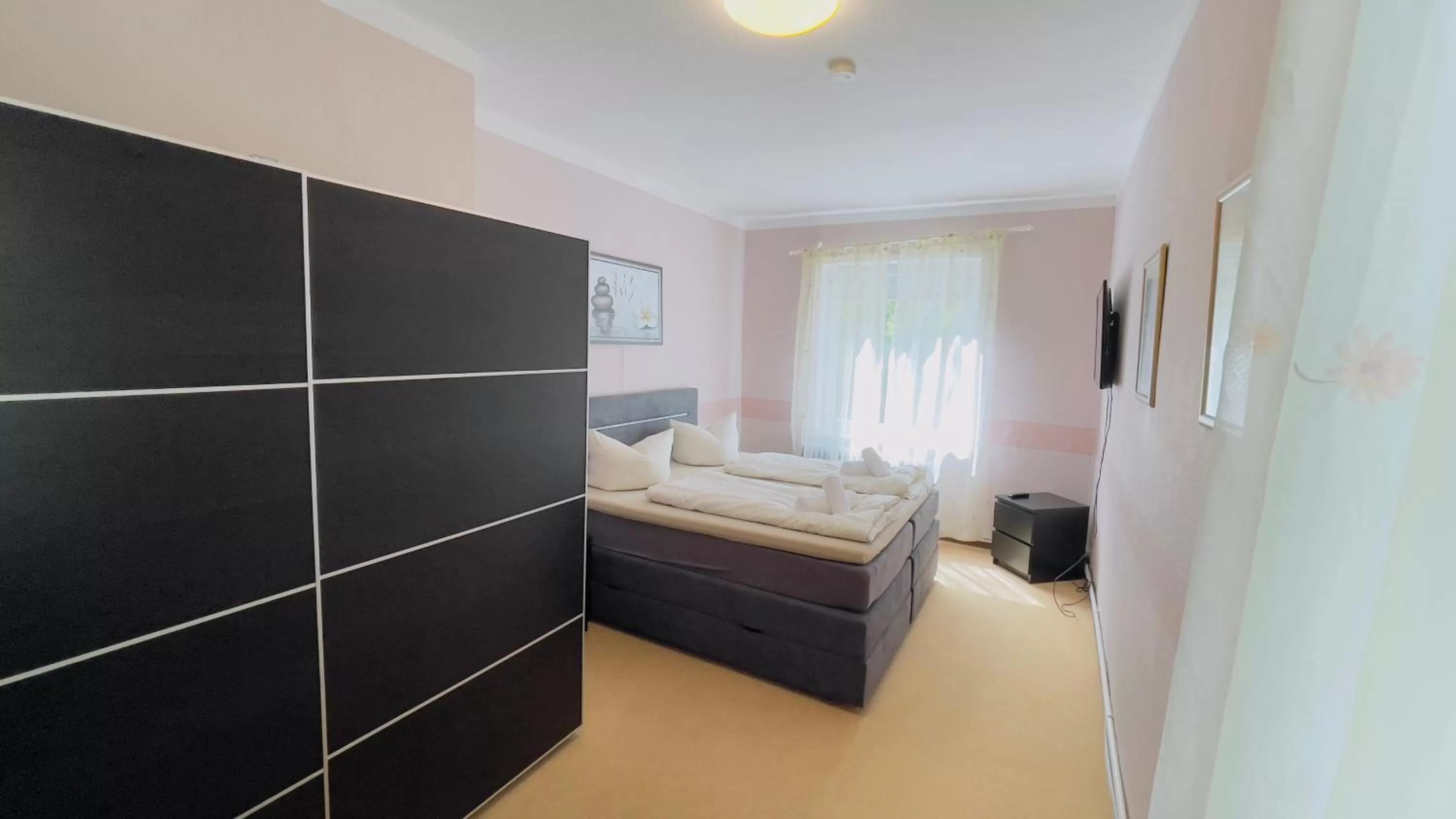 Bedroom, Bed in Hotel Schnehagen