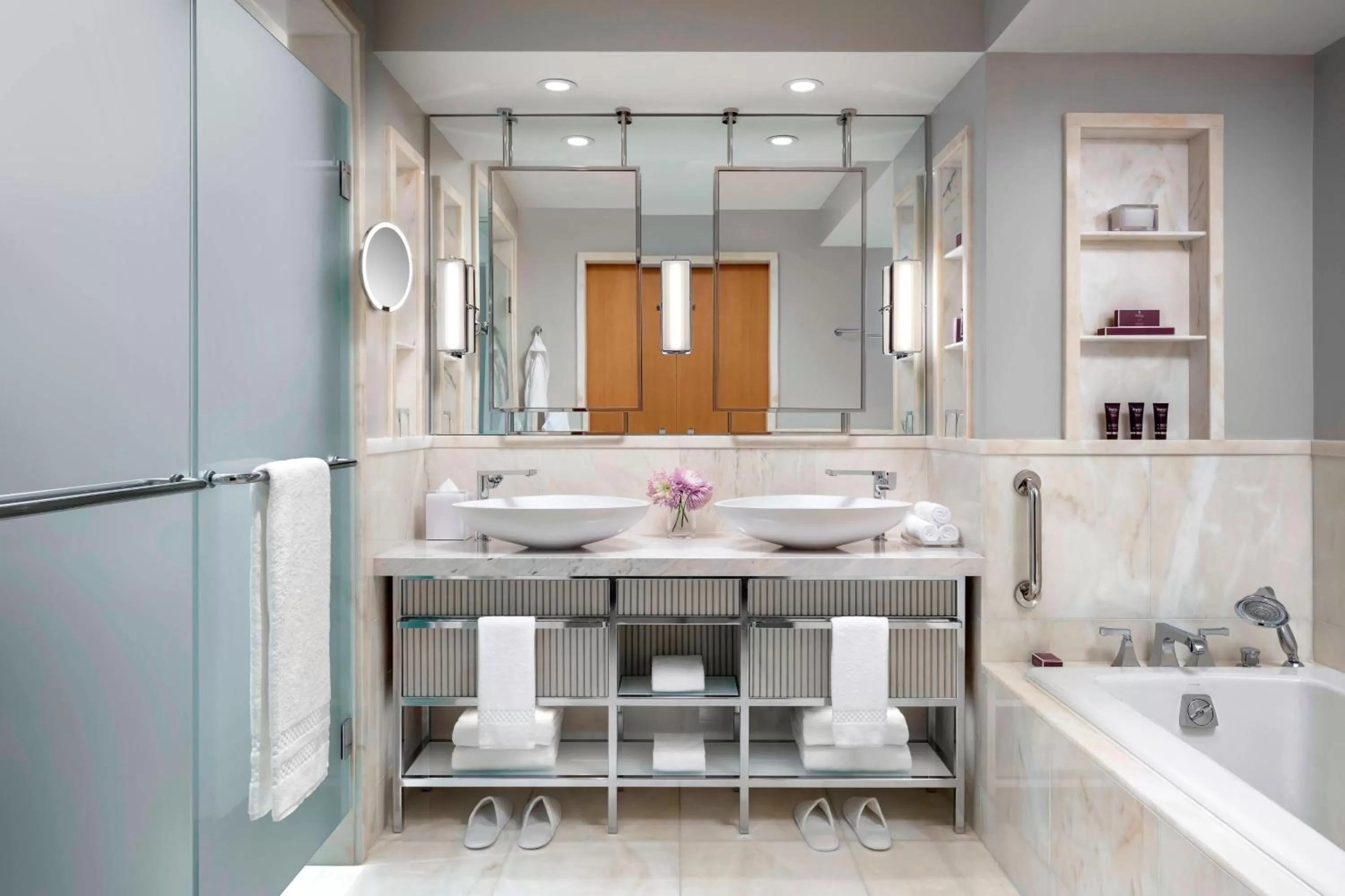 Bathroom in The Ritz-Carlton, Toronto