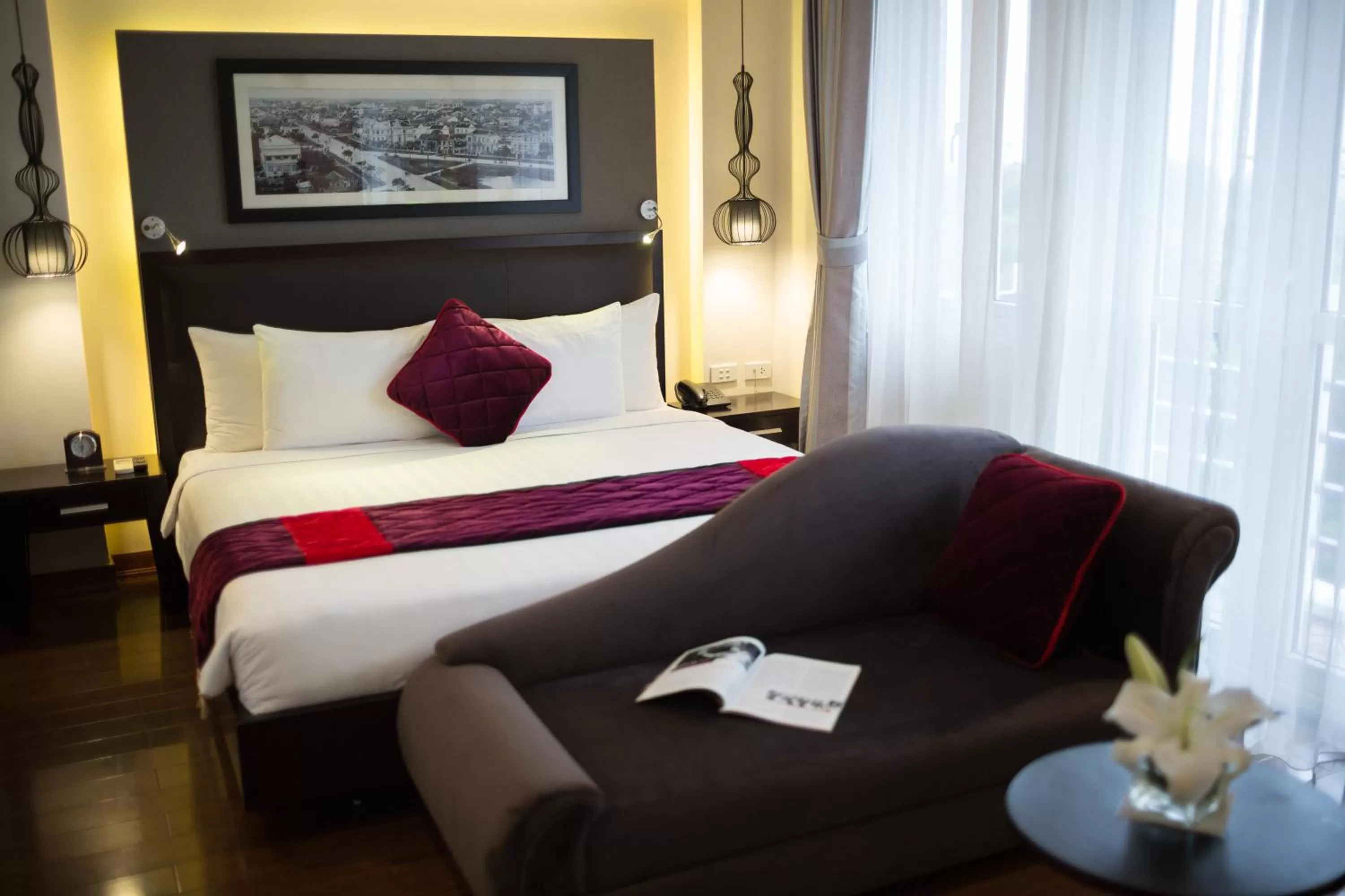 Bedroom, Bed in Hanoian Central Hotel & Spa