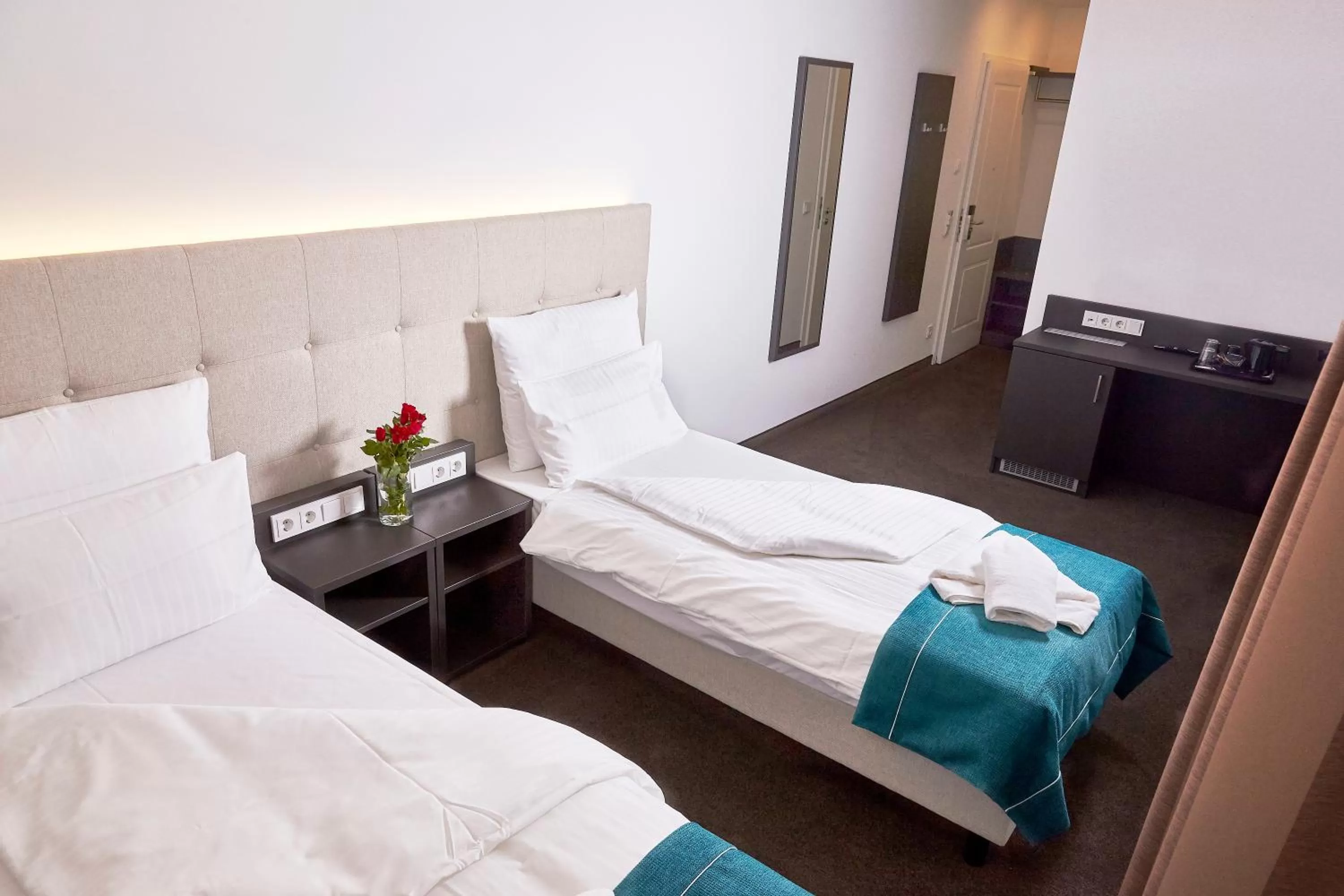 Bed in The Monument Hotel - BW Signature Collection