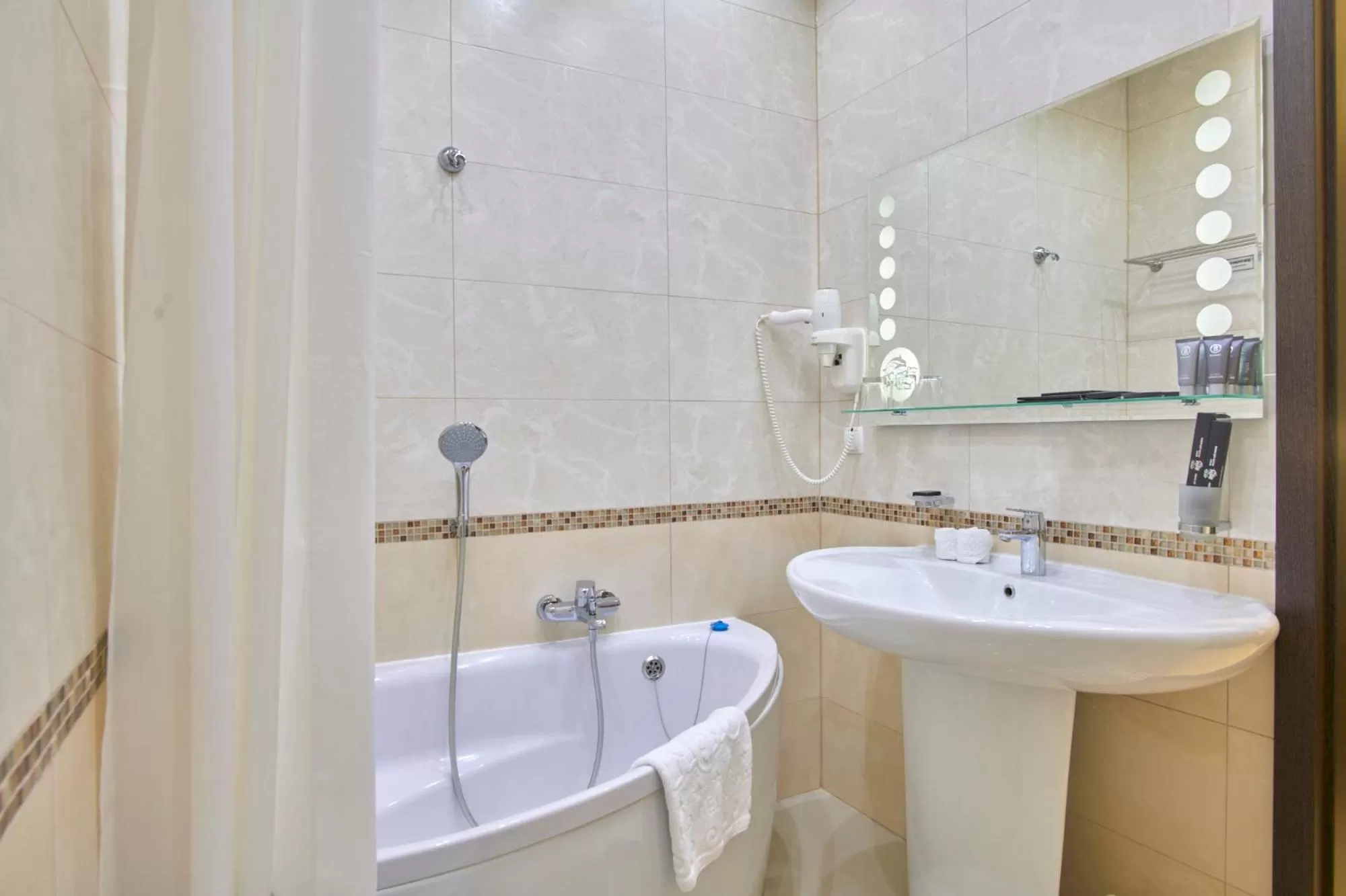 Bathroom in Hotel & Spa NEMO with dolphins