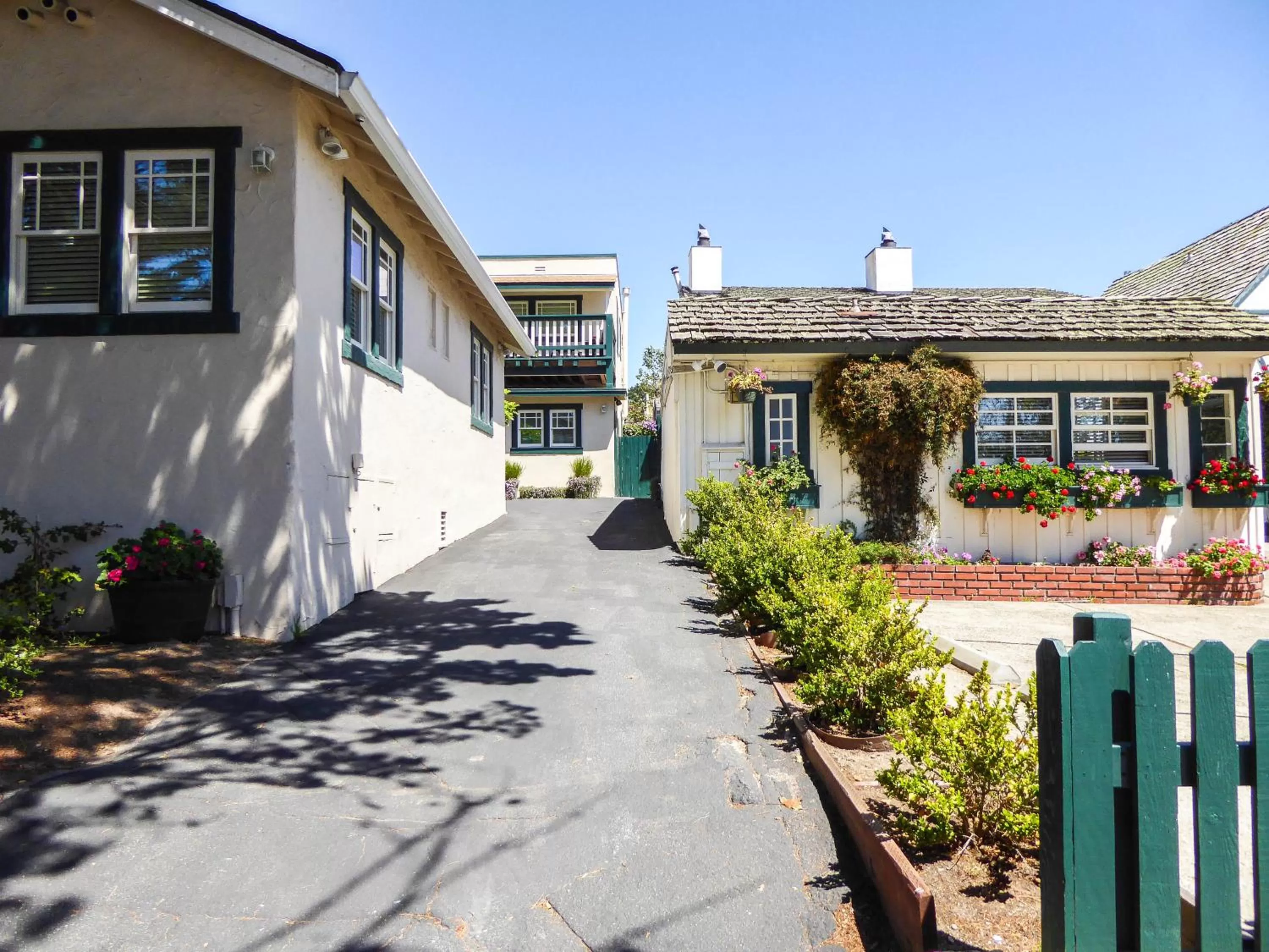 Day in Briarwood Inn