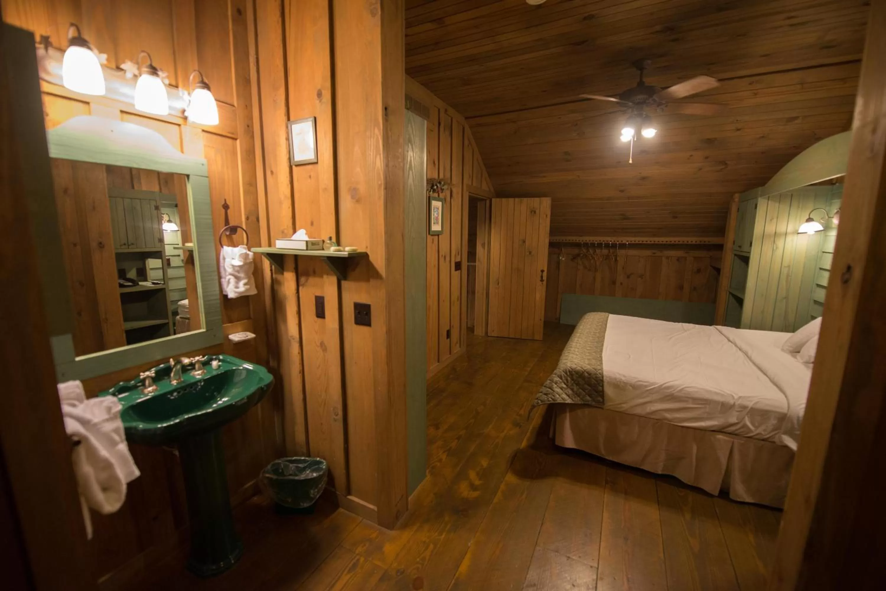 Bathroom in Cabins at Green Mountain, Trademark Collection by Wyndham