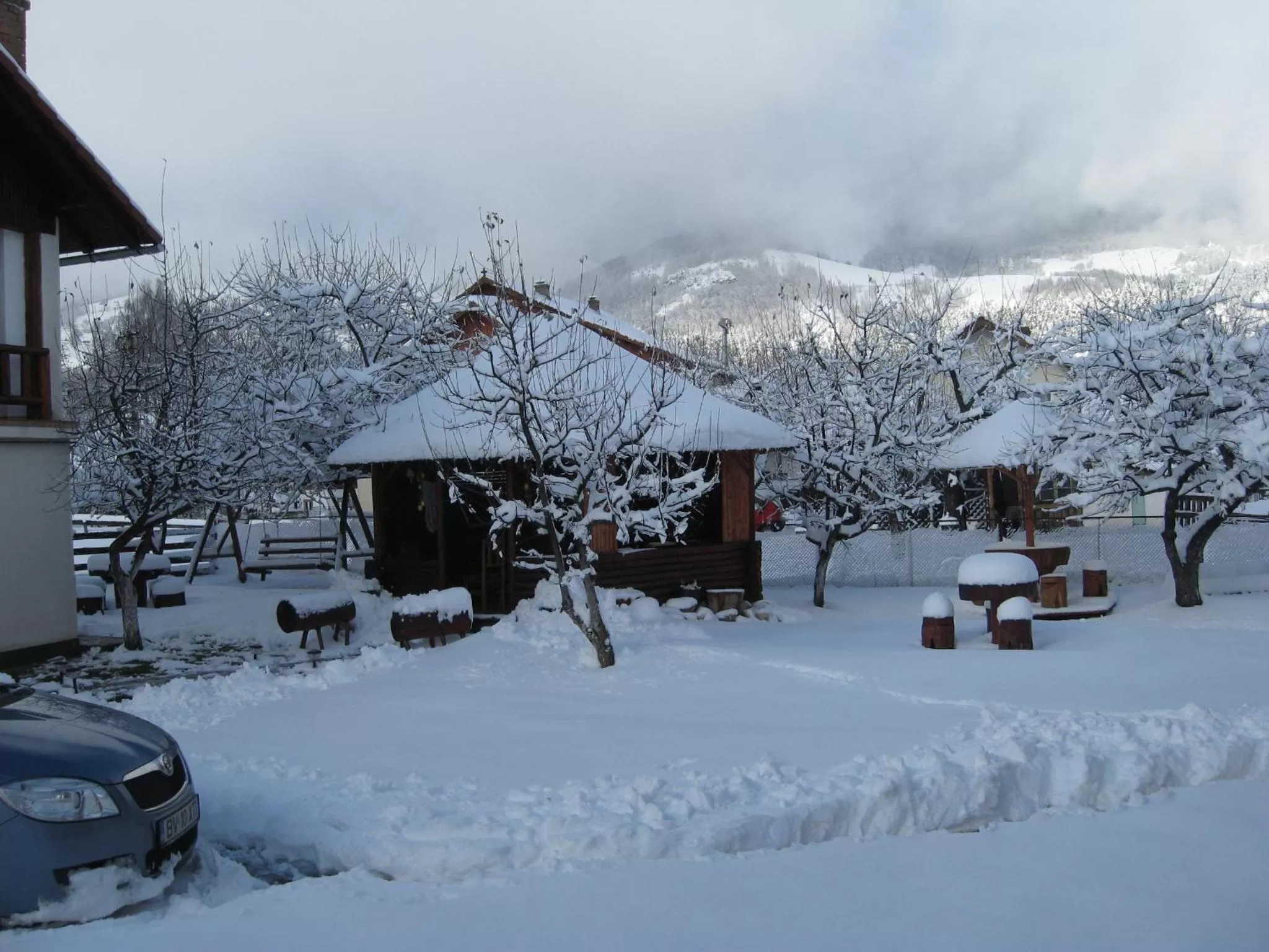 BBQ facilities, Winter in Pensiunea Luminita
