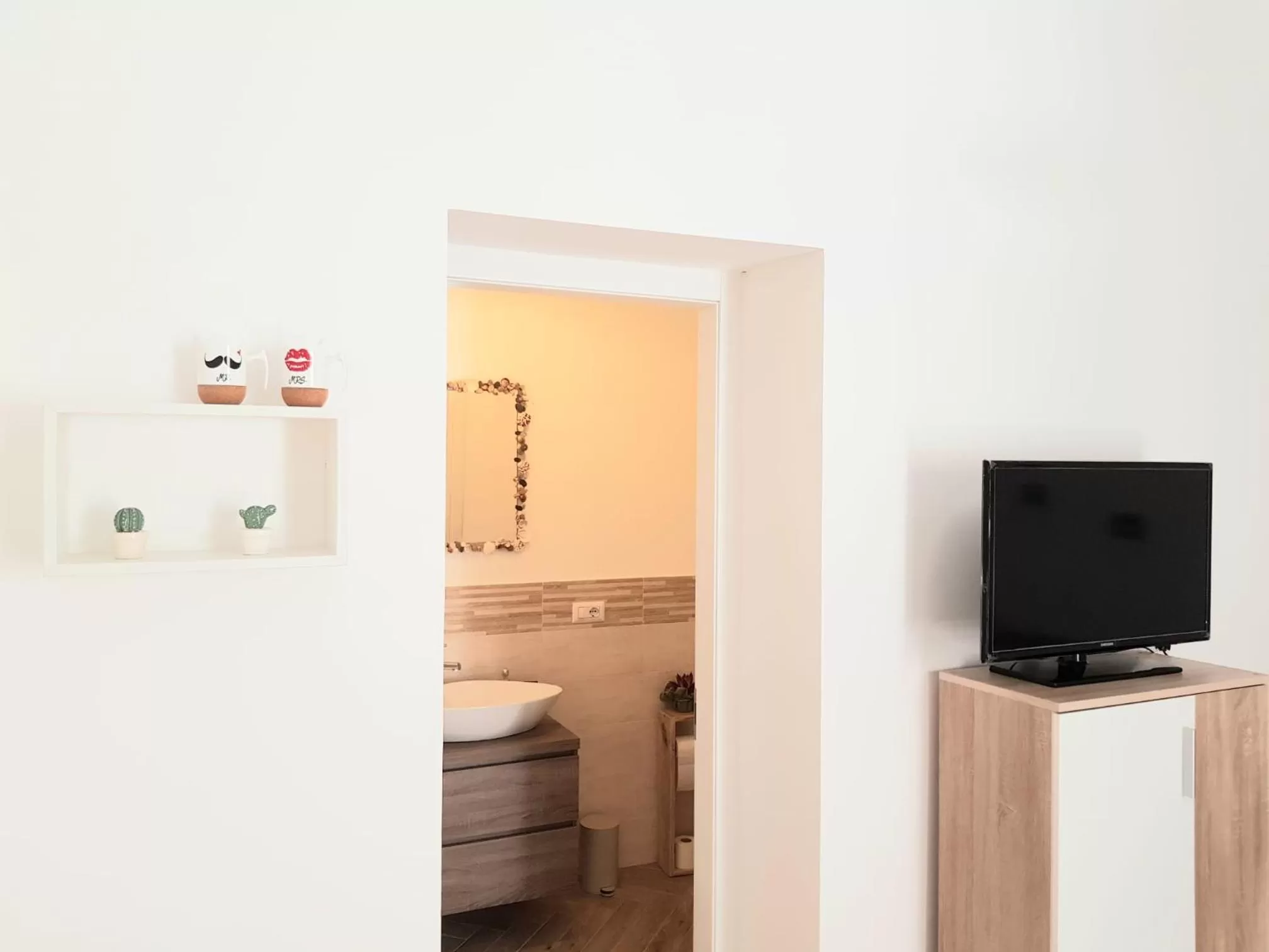 TV/Entertainment Center in Casa di Giù