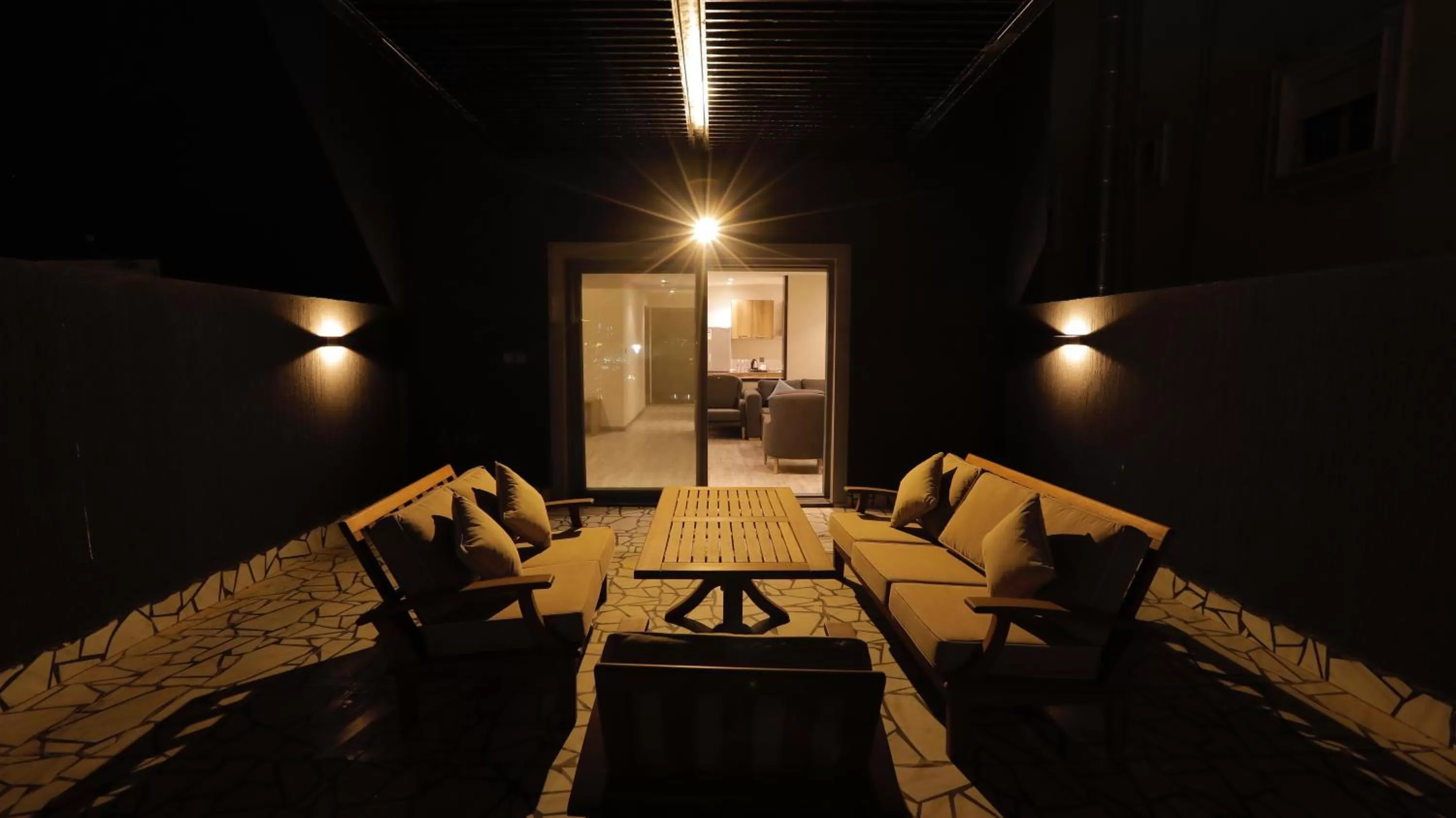 Patio in Stay Inn Suites