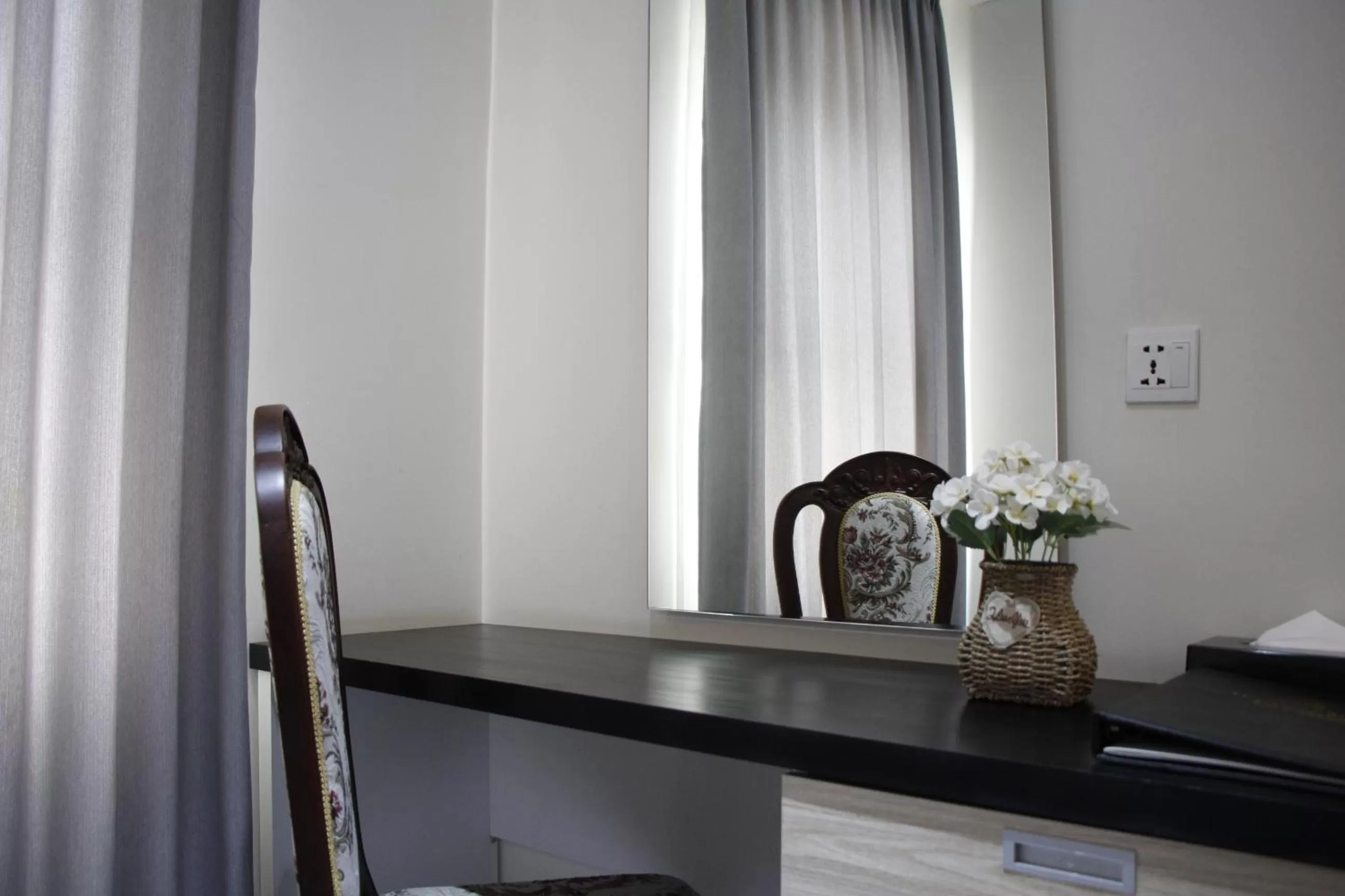 Balcony/Terrace in LCS Hotel & Apartment