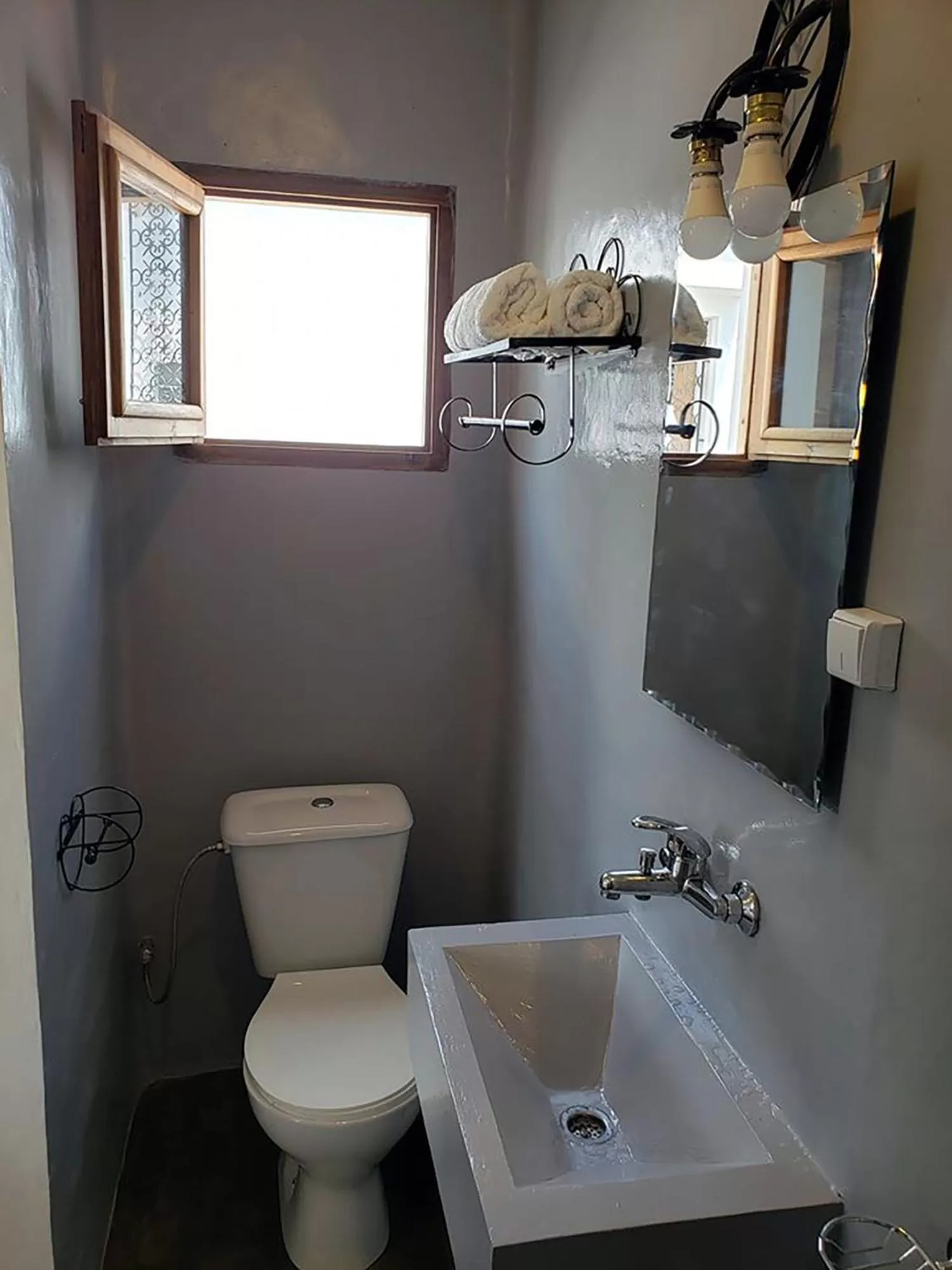 Bathroom in SATRANA HOTEL TAMATAVE