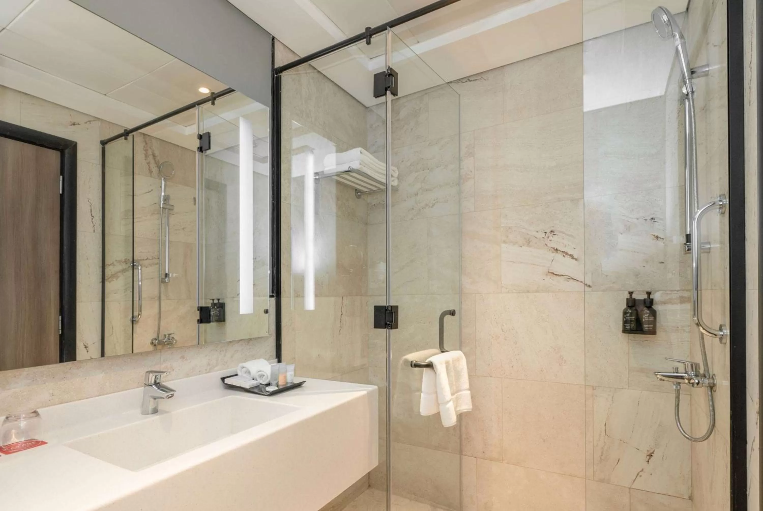 TV and multimedia in Ramada by Wyndham Dubai Barsha Heights