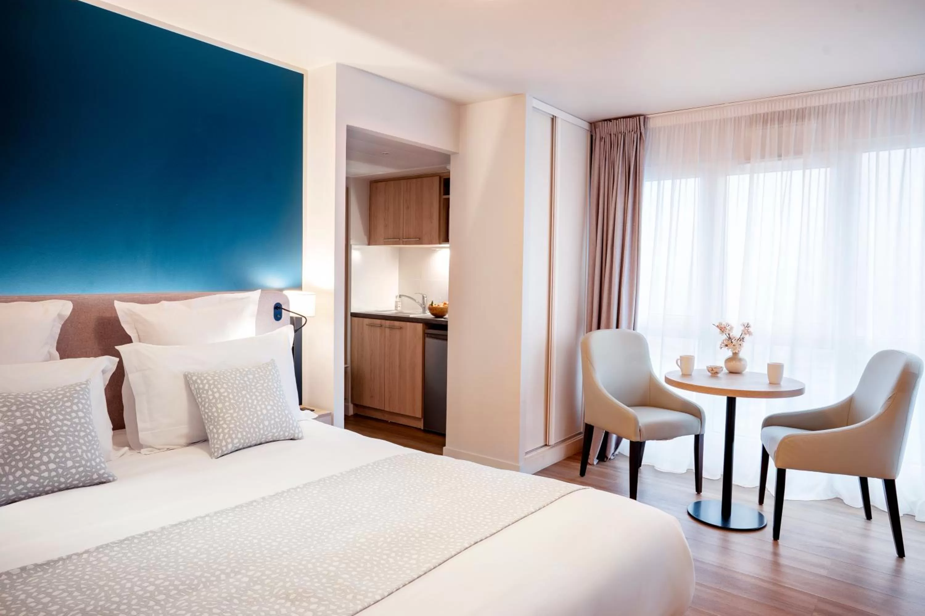 Bed in Residhome Saint Ouen