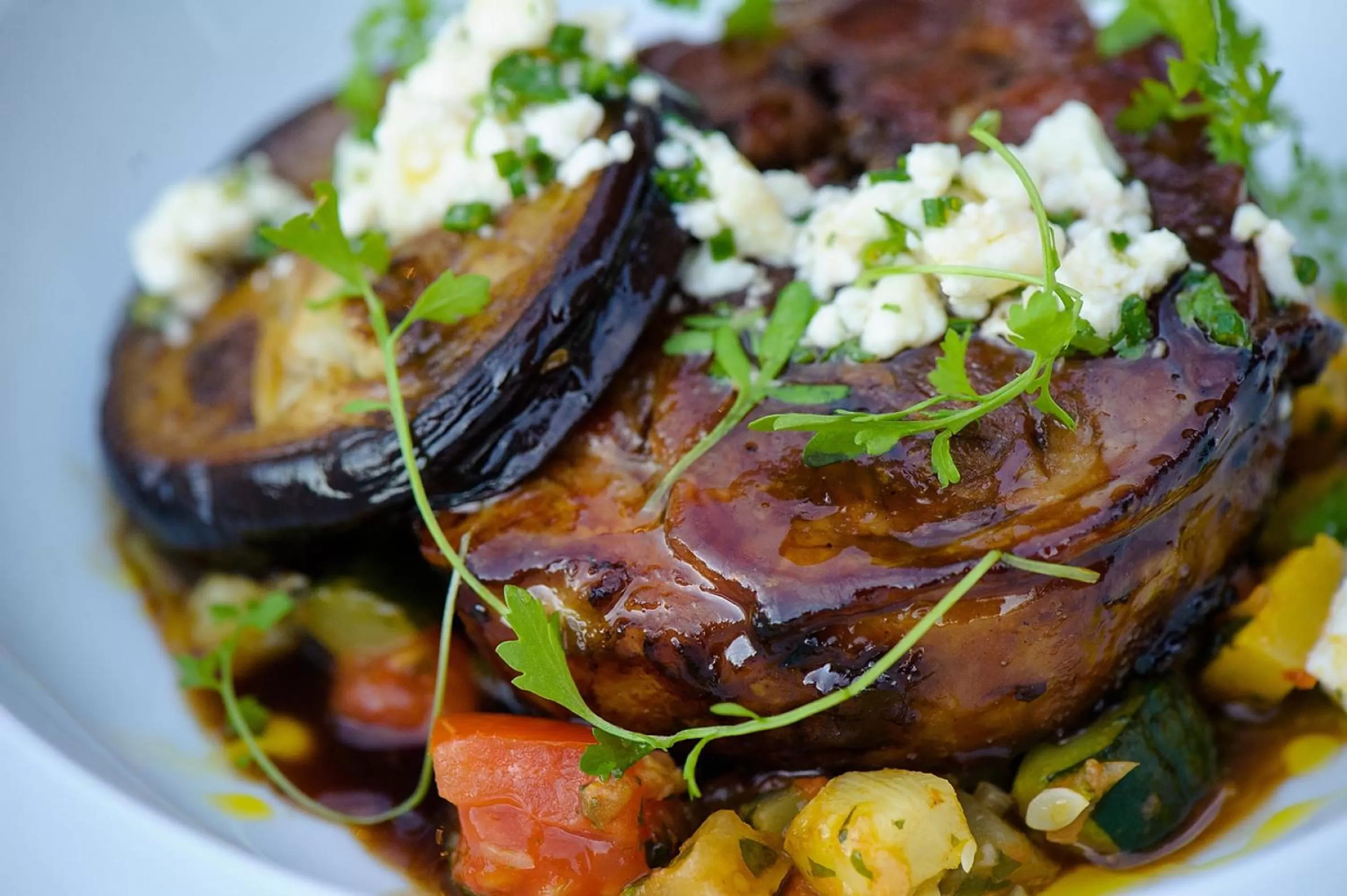 Restaurant/places to eat in 124 on Queen Hotel & Spa