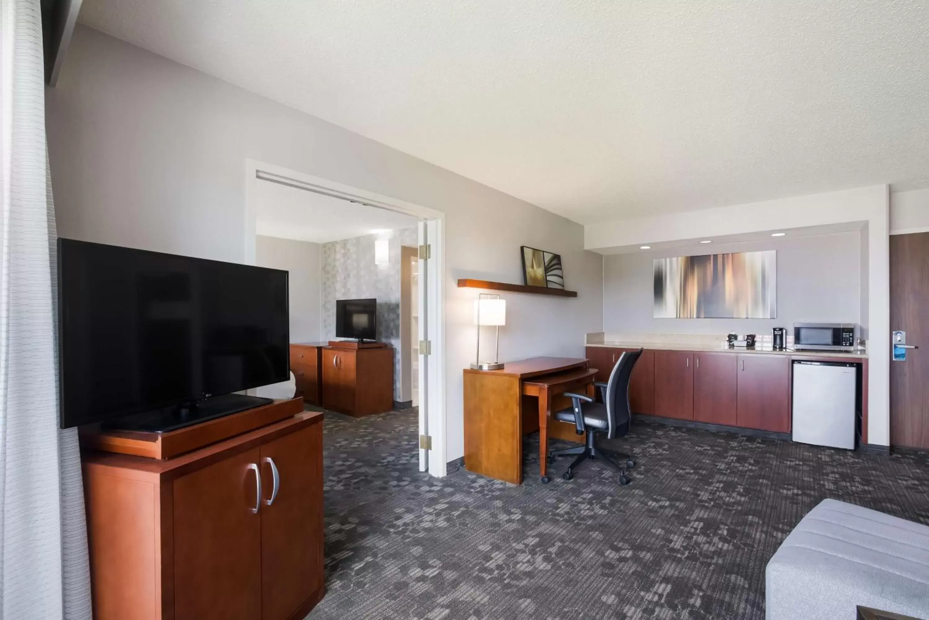 Suite in Sonesta Select Atlanta Midtown Georgia Tech Suite in Sonesta Select Atlanta Midtown Georgia Tech