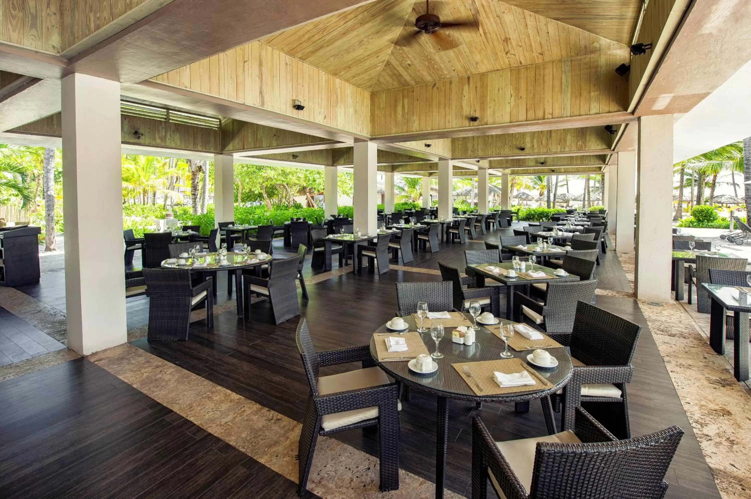 Restaurant/places to eat in Catalonia Royal Bavaro - All Inclusive - Adults Only