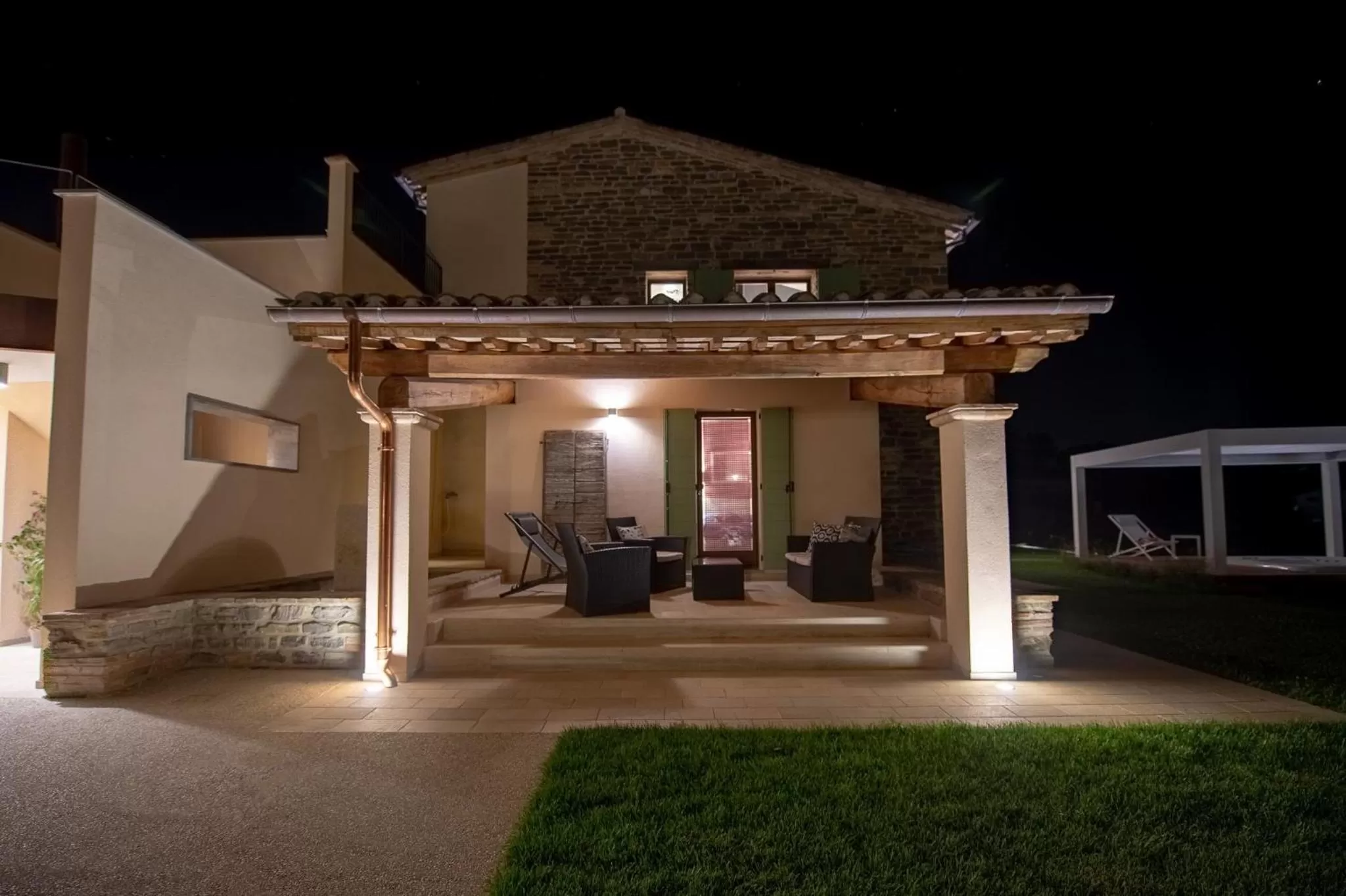 Patio, Property Building in Serre Alte Landscape Luxury Rooms