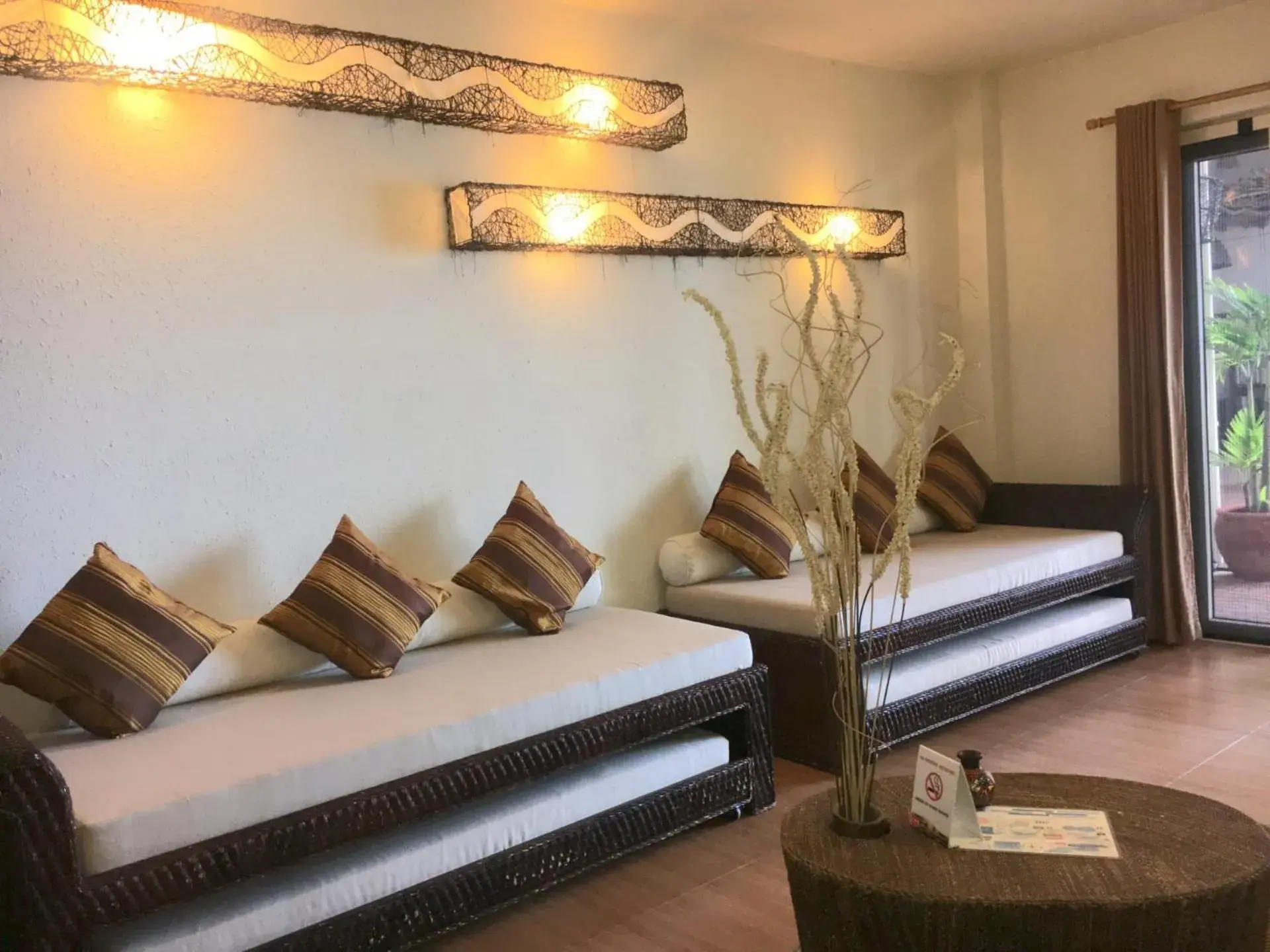 Executive Suite in Sunset At Aninuan Beach Resort Executive Suite in Sunset At Aninuan Beach Resort