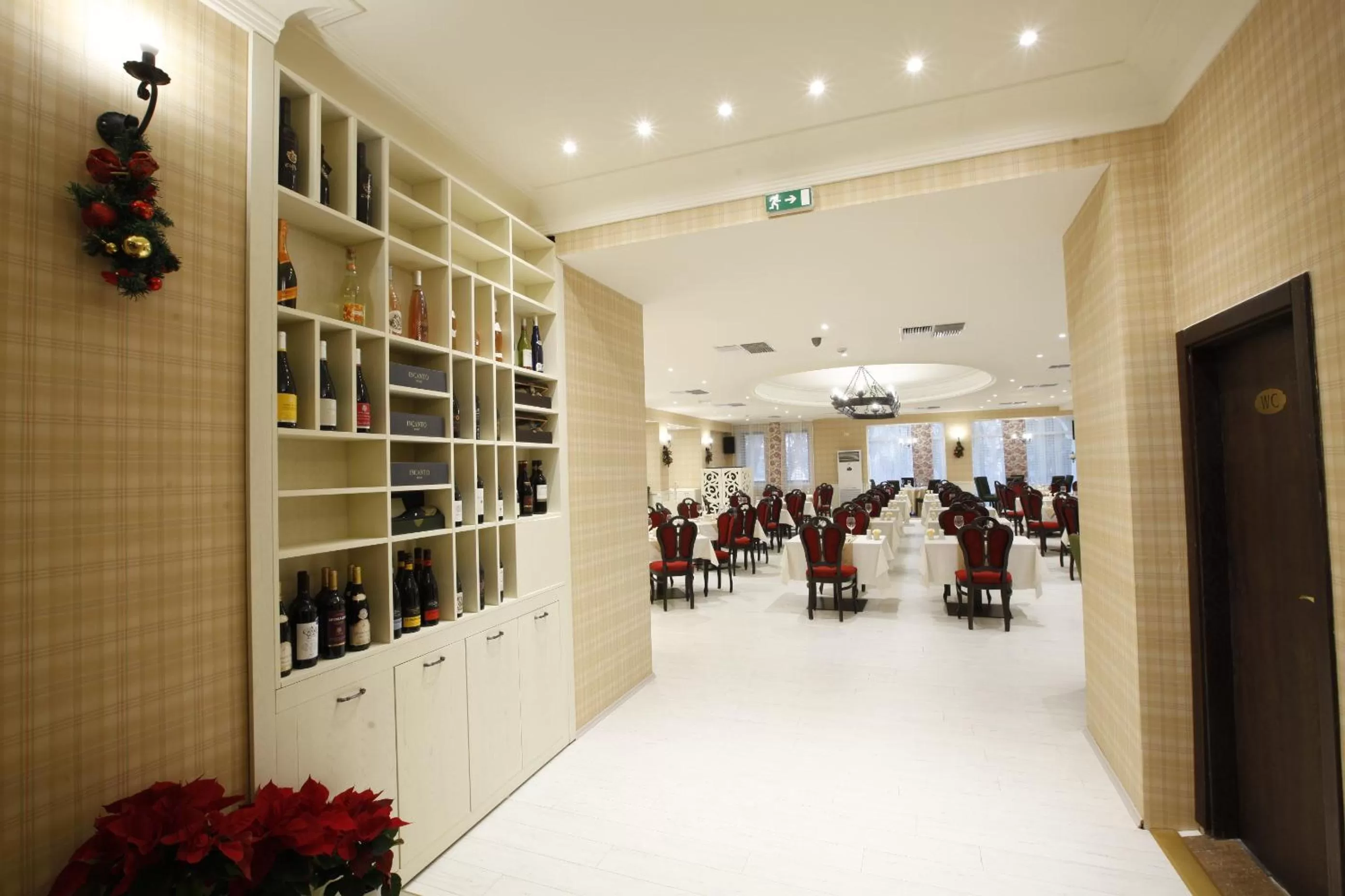 Restaurant/places to eat in Strimon Garden Medical SPA Hotel