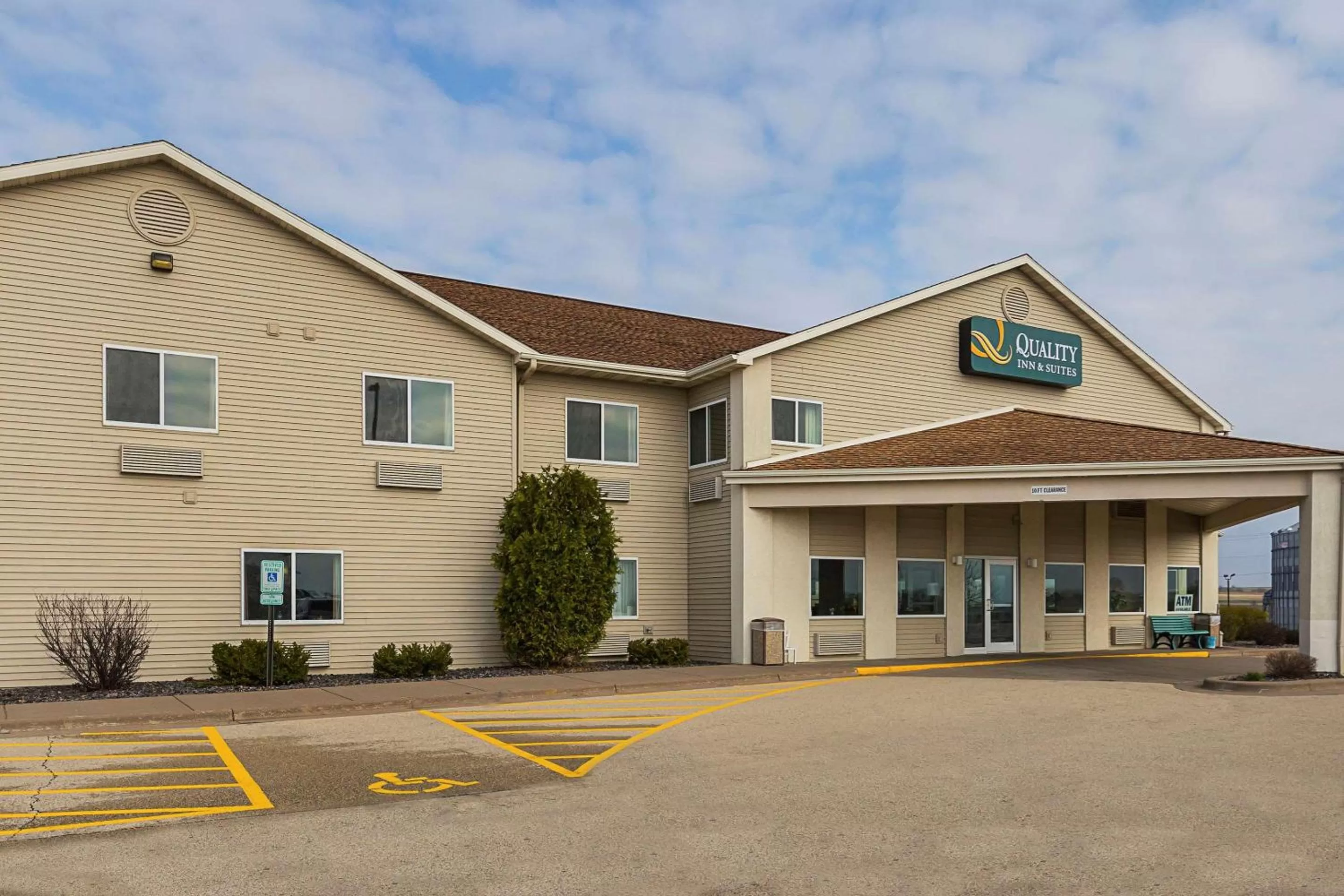 Property building in Quality Inn & Suites Belmont - Platteville