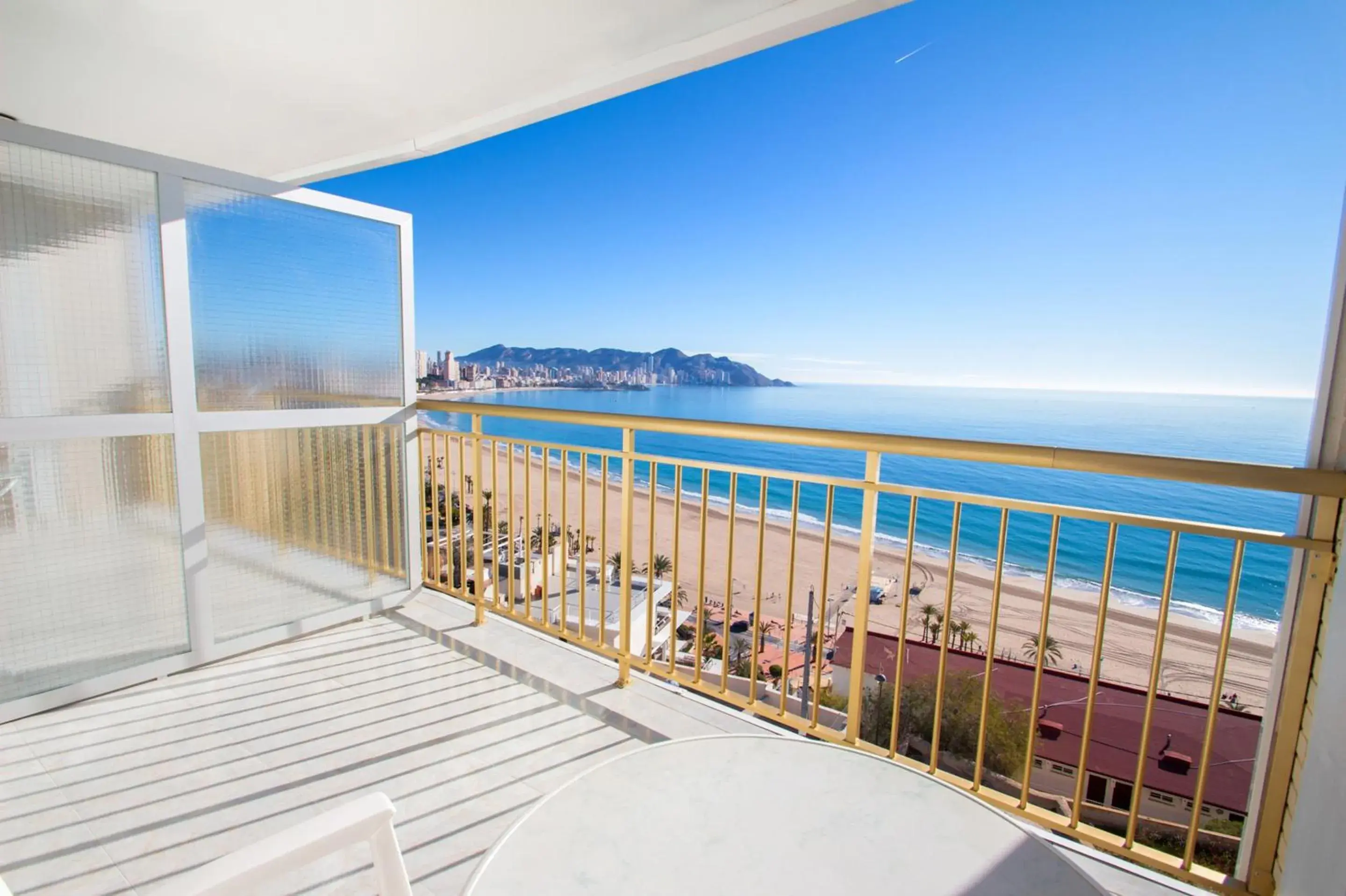 Double Room with Sea View (2 Adults + 1 Child) in Hotel Servigroup Torre Dorada Double Room with Sea View (2 Adults + 1 Child) in Hotel Servigroup Torre Dorada