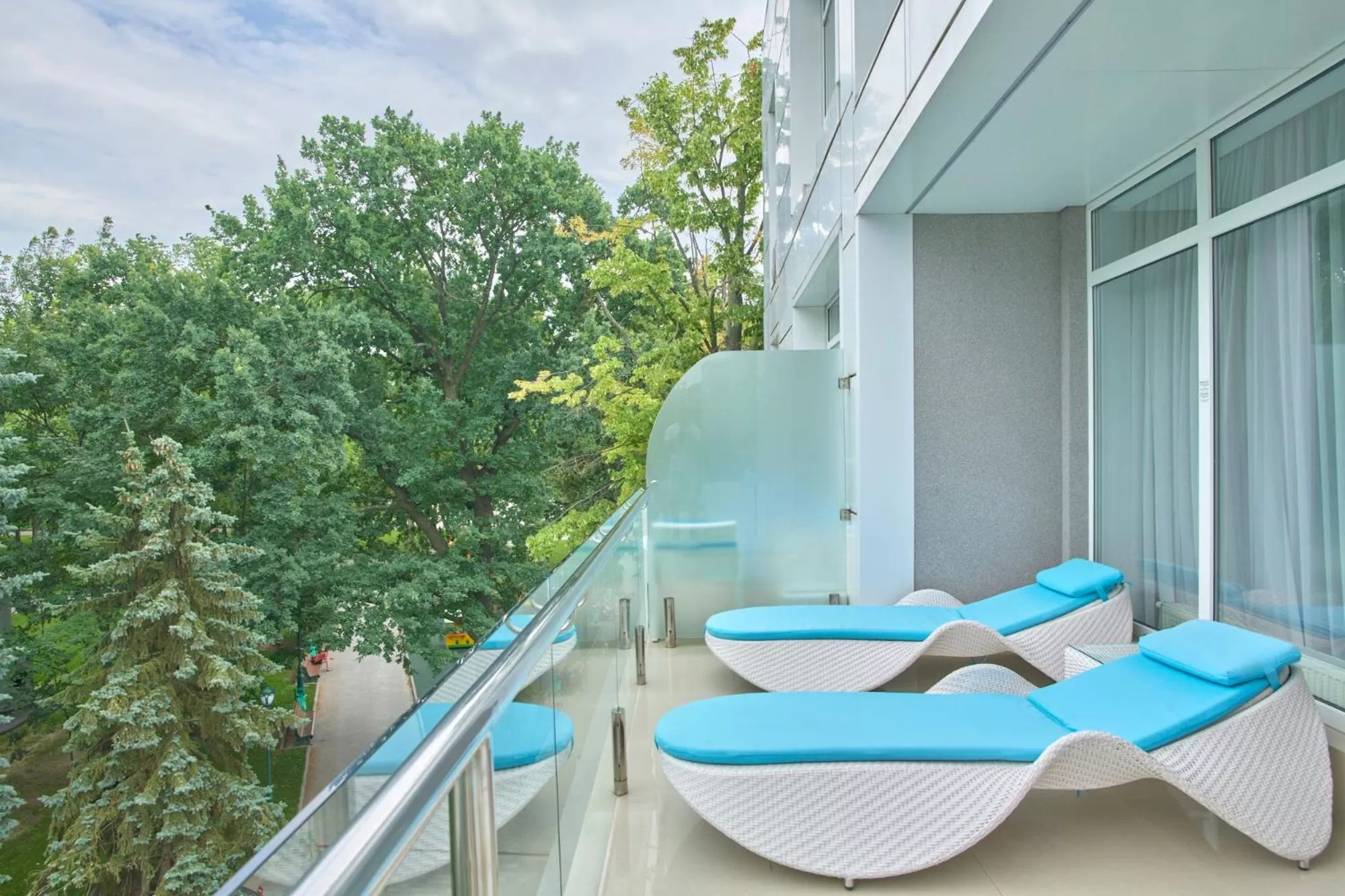 Balcony/Terrace in Hotel & Spa NEMO with dolphins