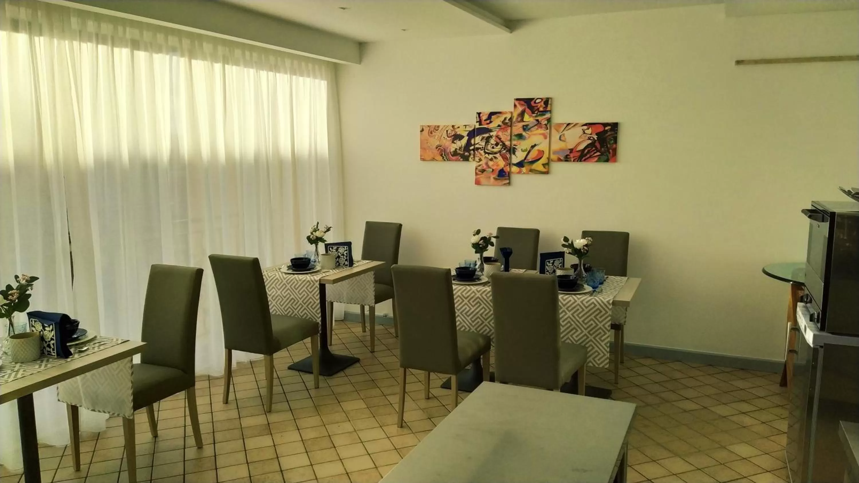 Restaurant/places to eat in B&B La Stazione