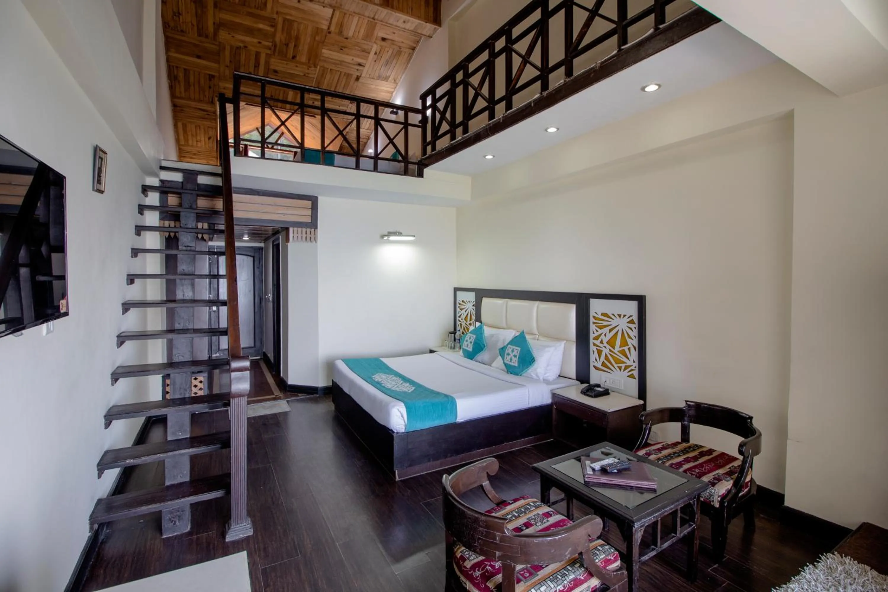 Bed in Snow Valley Resorts Dalhousie