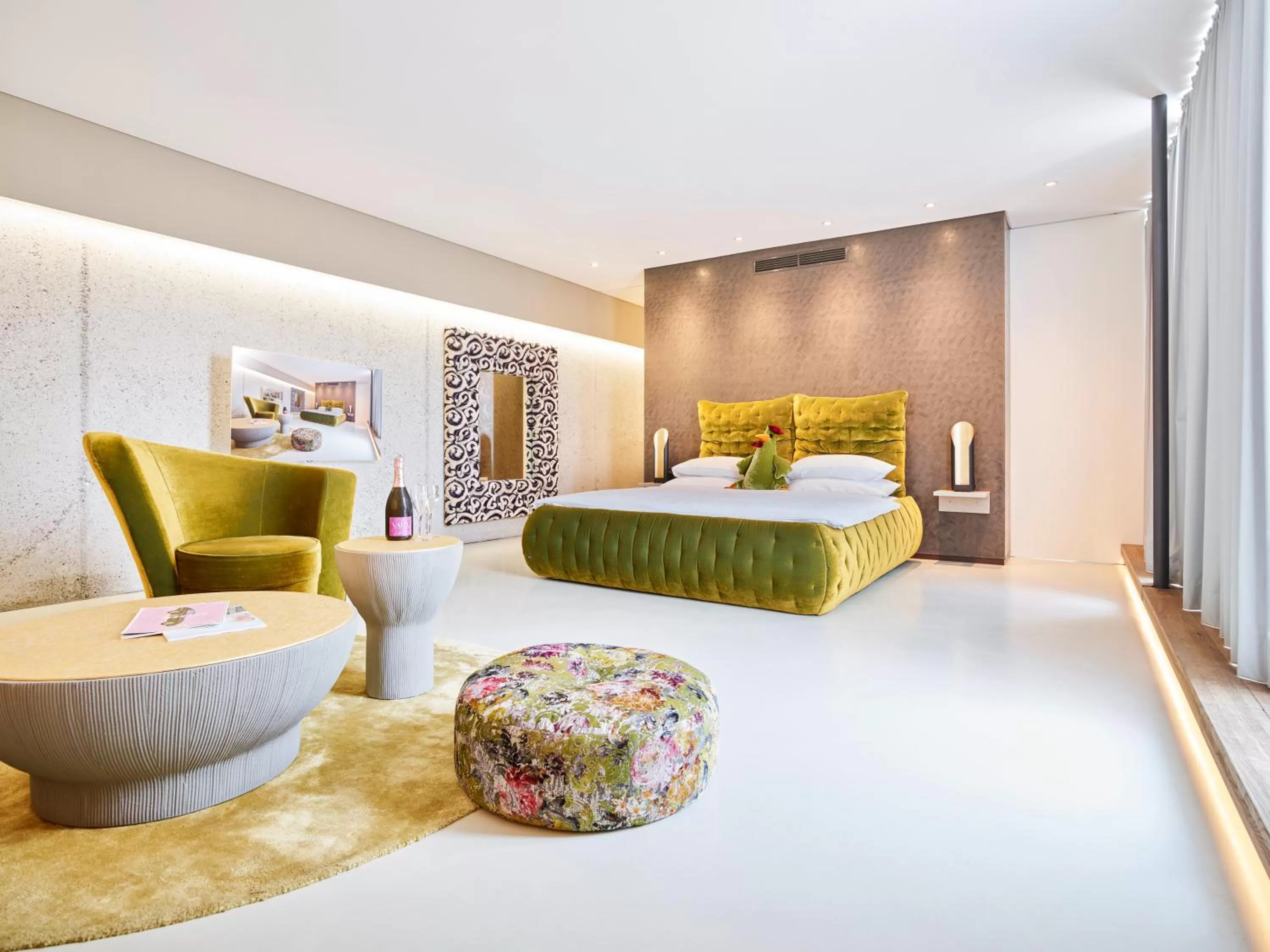 Photo of the whole room, Bed in Das Spritzenhaus