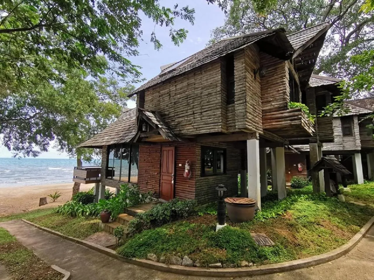 Sunset Park Resort and Spa By SWR