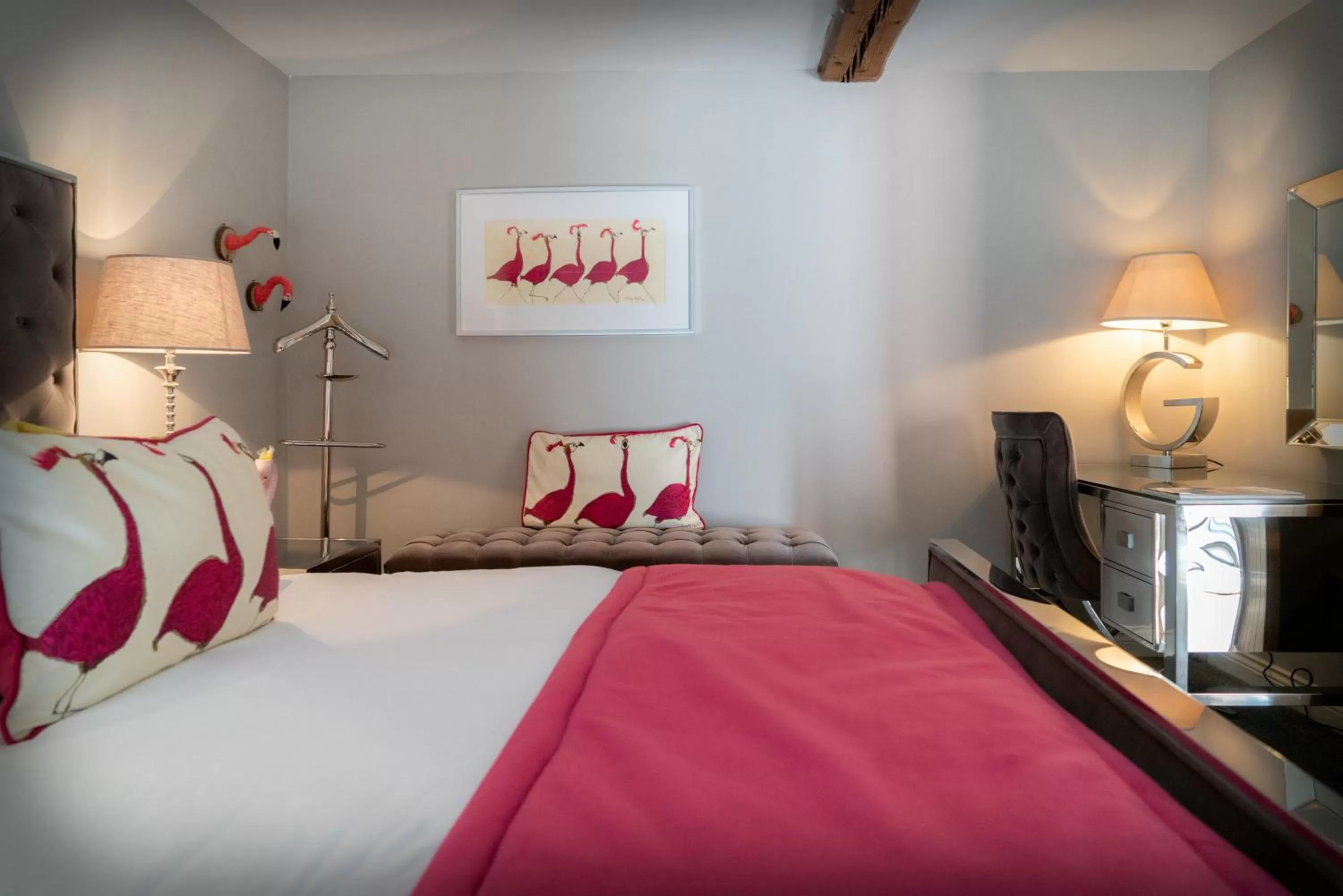 Bed in Grantham Arms